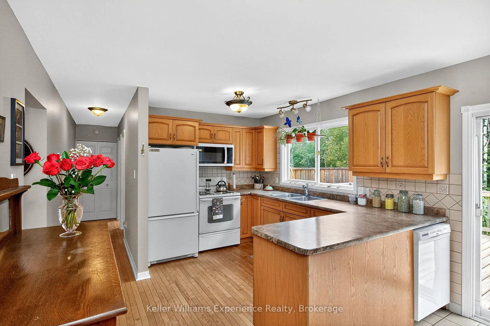 Photo 13 of 12 Kilpper Drive, South River — HOMEH