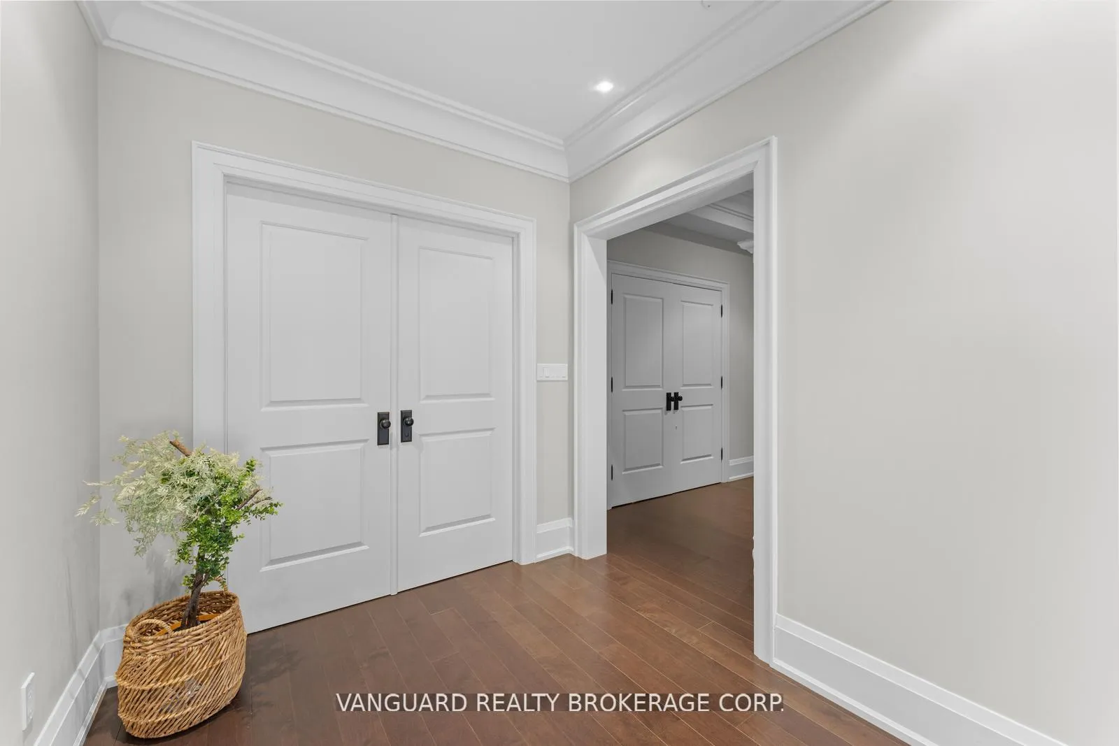 Photo 27 of 32 Birch Hill Road, Vaughan, East Woodbridge — HOMEH