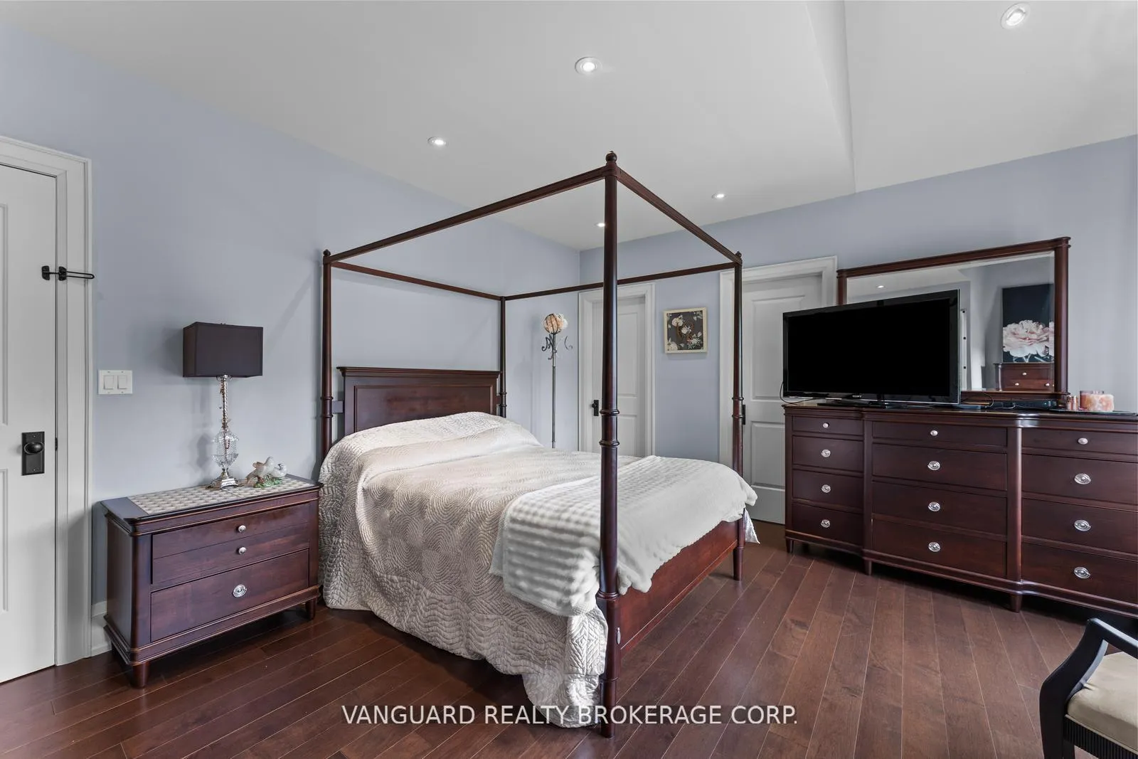 Photo 36 of 32 Birch Hill Road, Vaughan, East Woodbridge — HOMEH