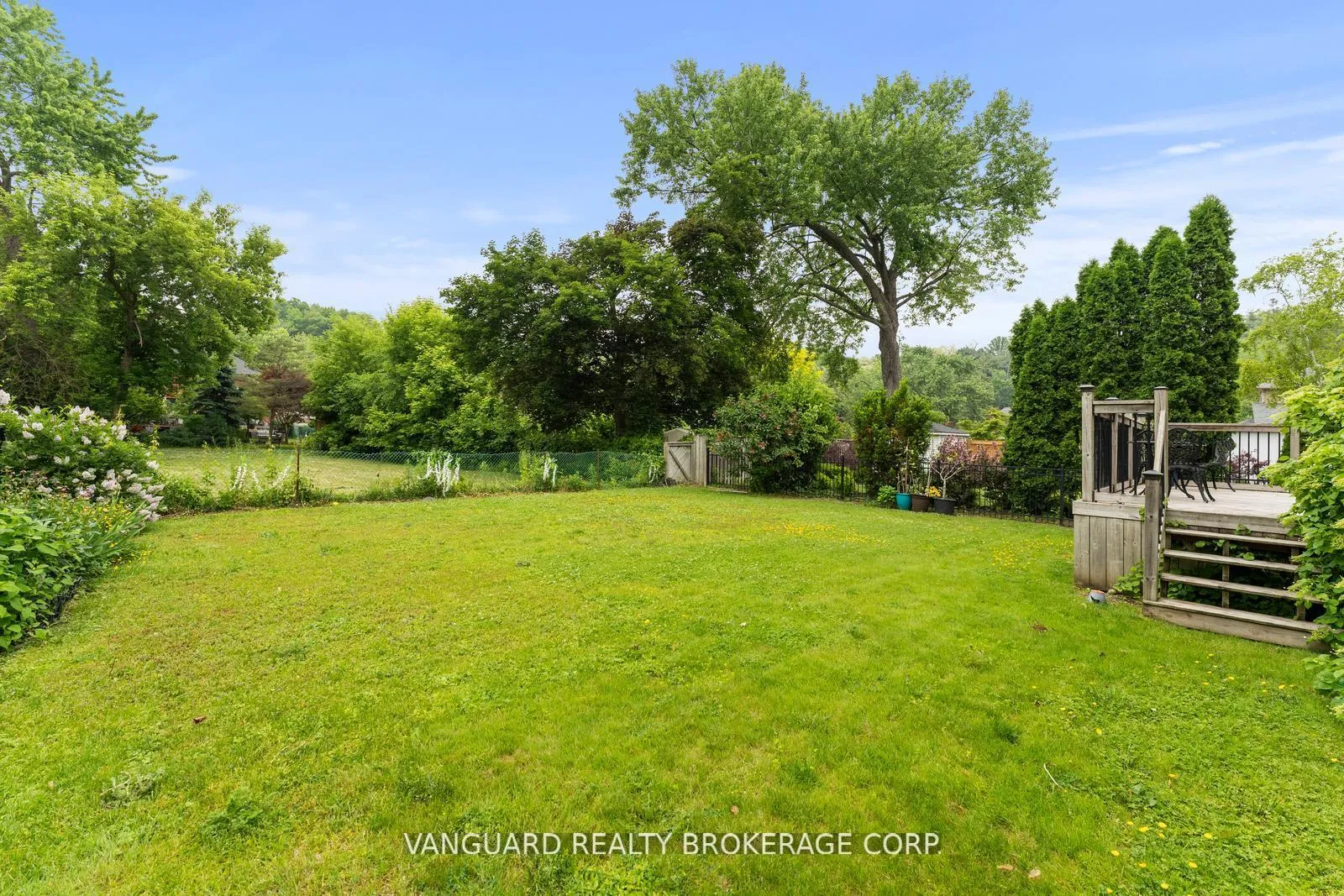 Photo 44 of 32 Birch Hill Road, Vaughan, East Woodbridge — HOMEH