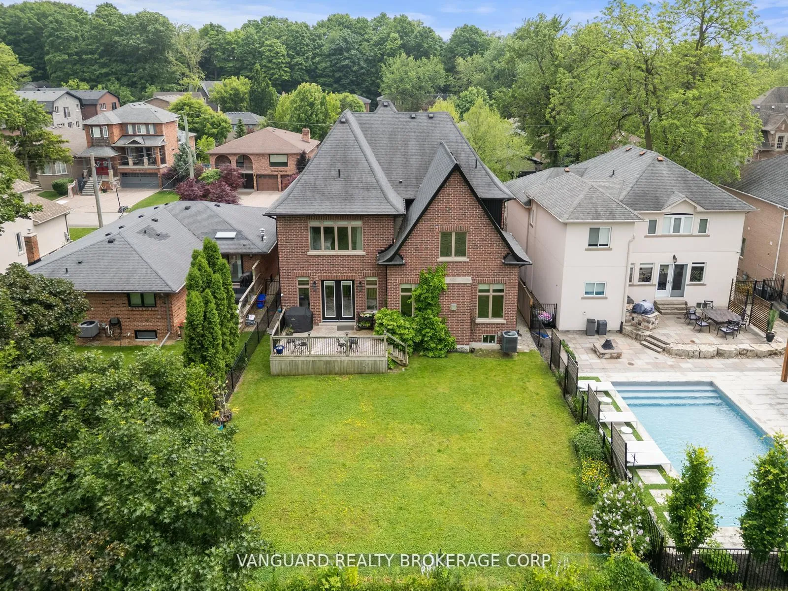 Photo 47 of 32 Birch Hill Road, Vaughan, East Woodbridge — HOMEH