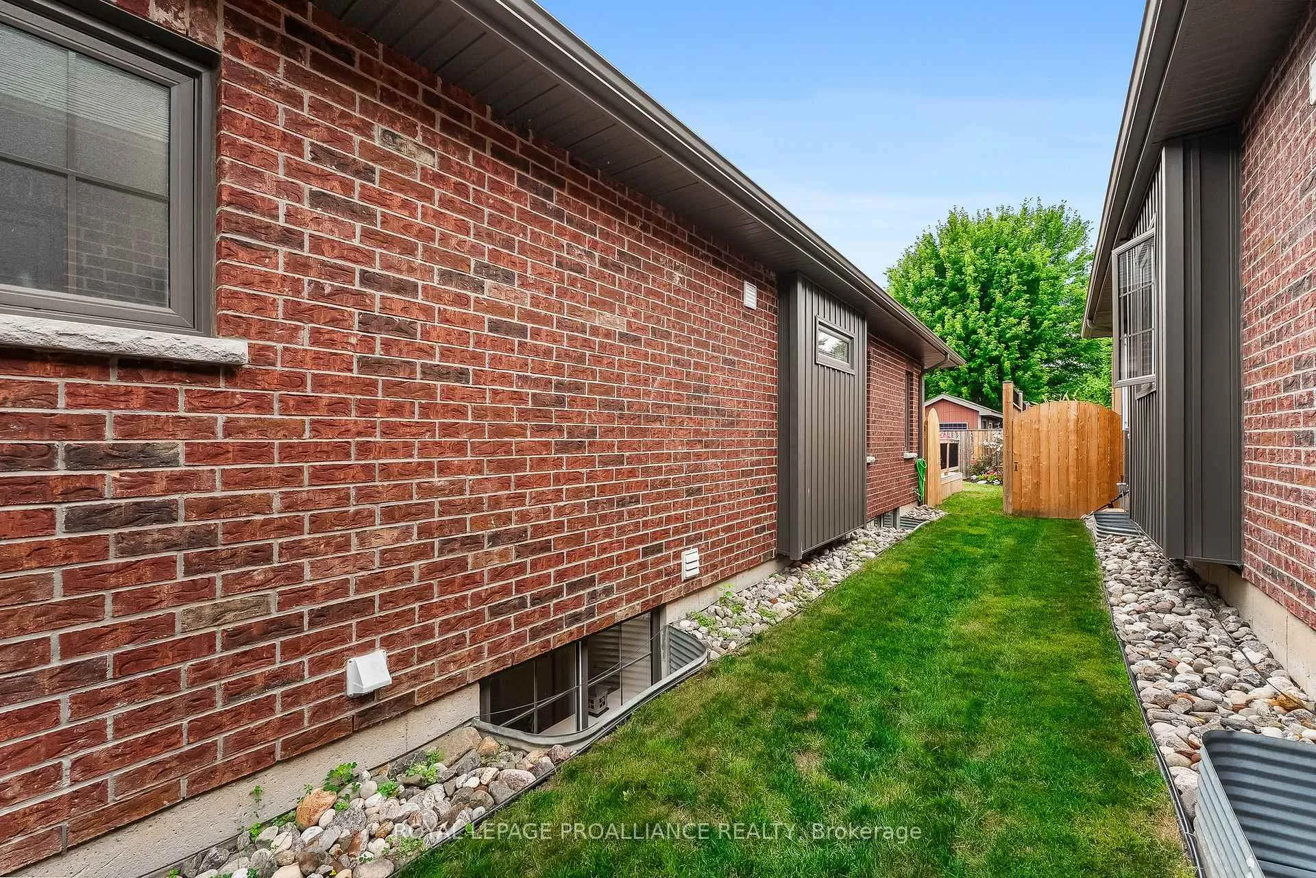Photo 39 of 82 Sanford Street, Brighton — HOMEH