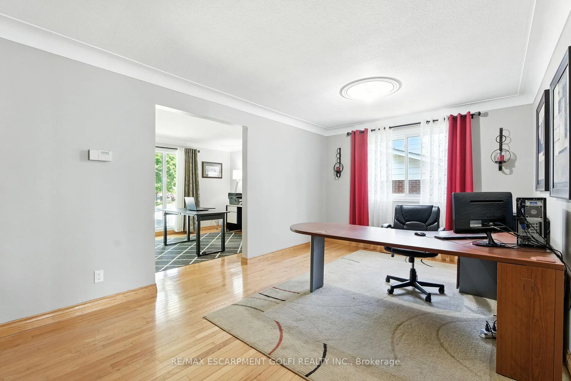 Photo 8 of 7022 York Drive, Niagara Falls, Morrison — HOMEH