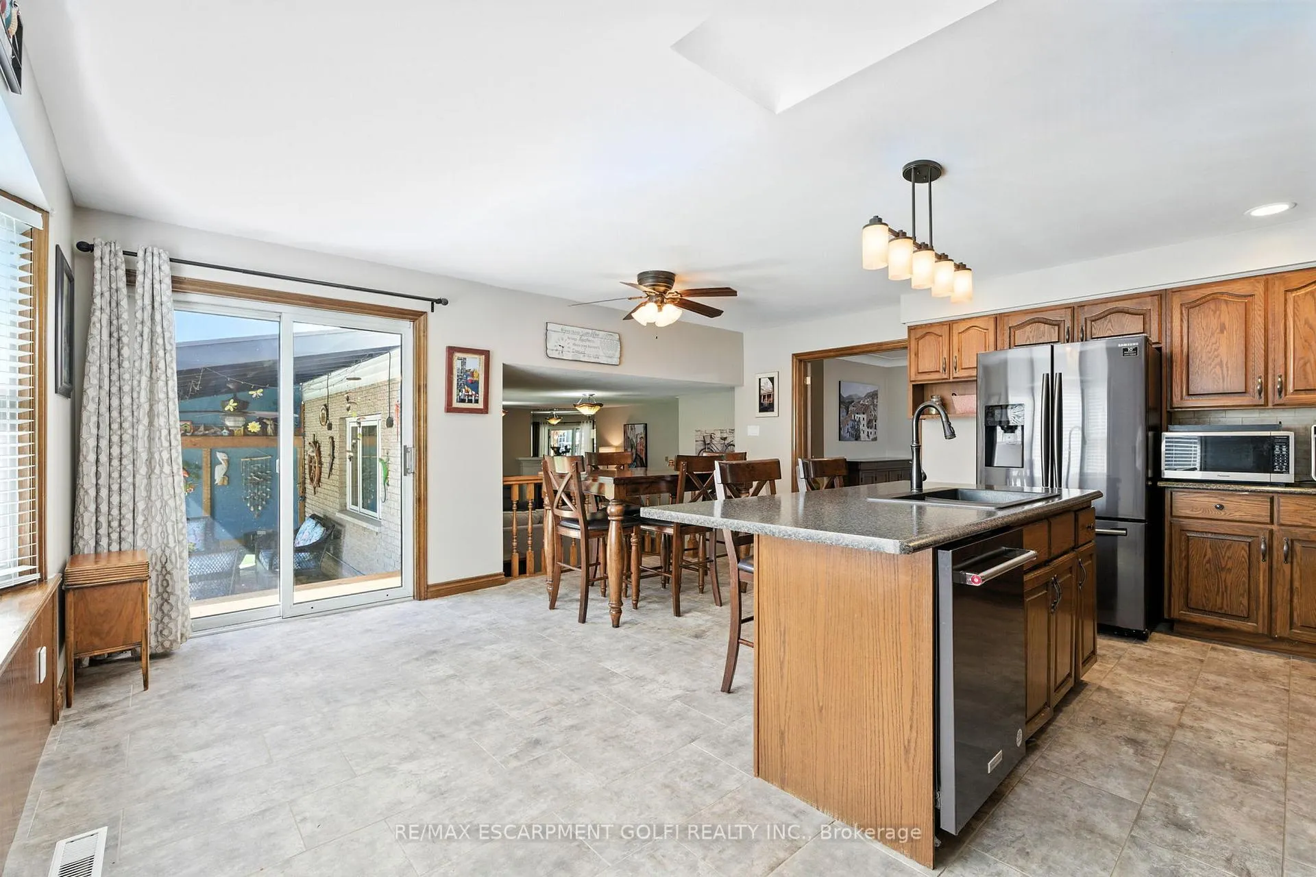 Photo 12 of 7022 York Drive, Niagara Falls, Morrison — HOMEH