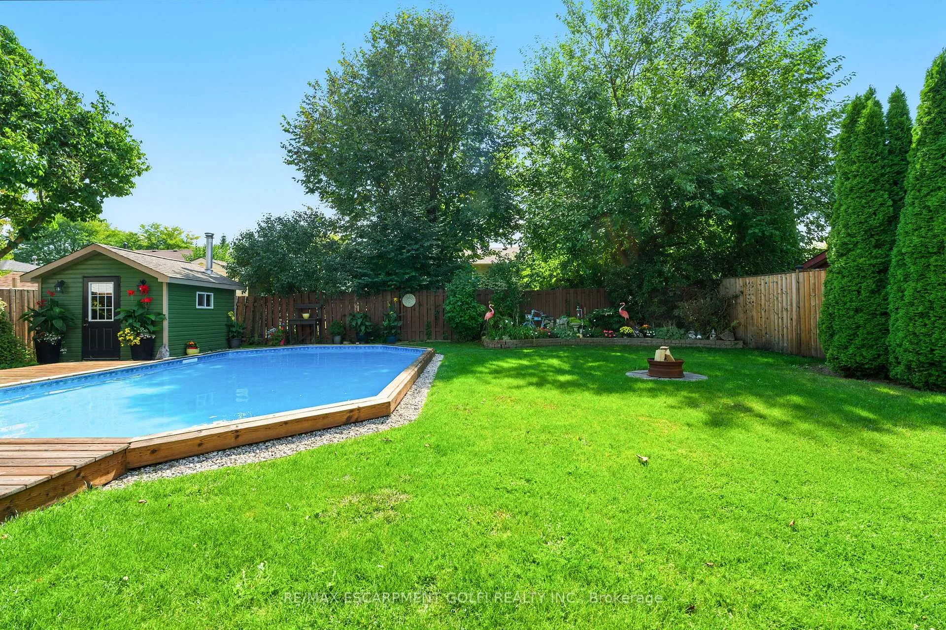 Photo 32 of 7022 York Drive, Niagara Falls, Morrison — HOMEH