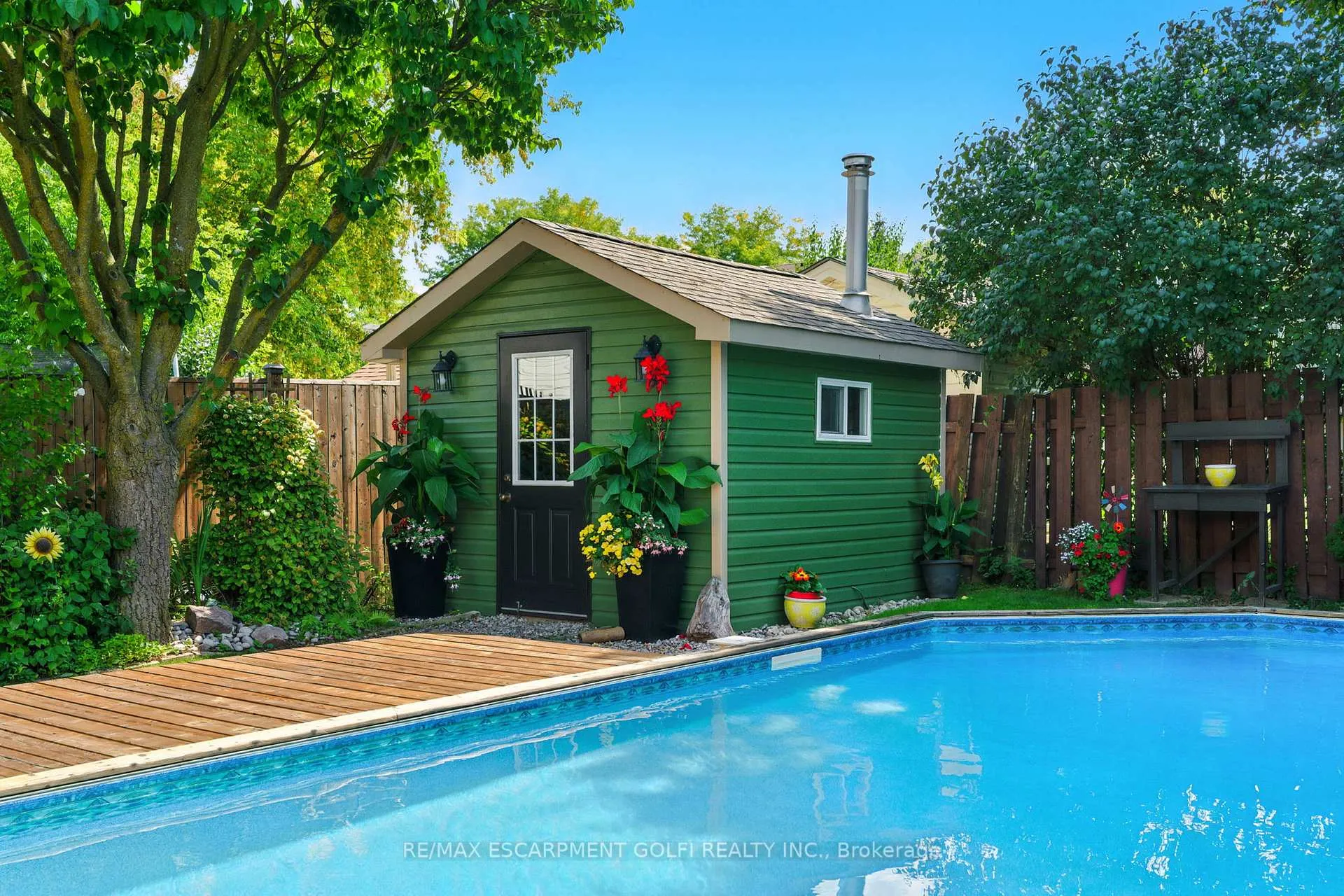 Photo 34 of 7022 York Drive, Niagara Falls, Morrison — HOMEH