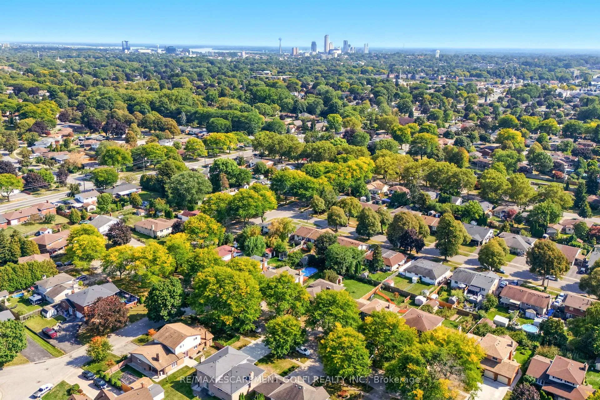 Photo 41 of 7022 York Drive, Niagara Falls, Morrison — HOMEH