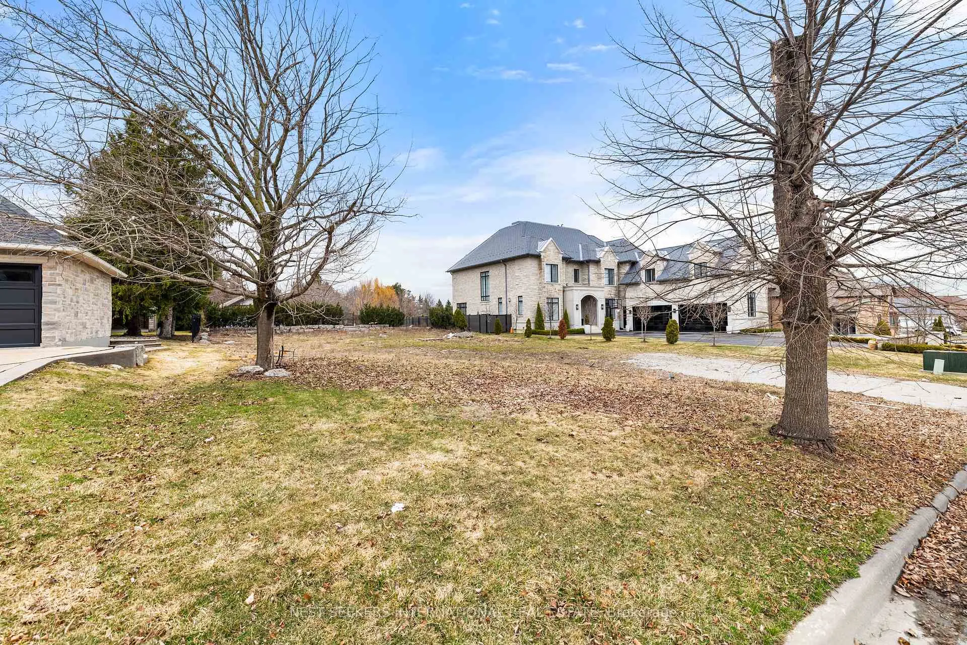 Photo 4 of 96 Robinson Road, King, Nobleton — HOMEH
