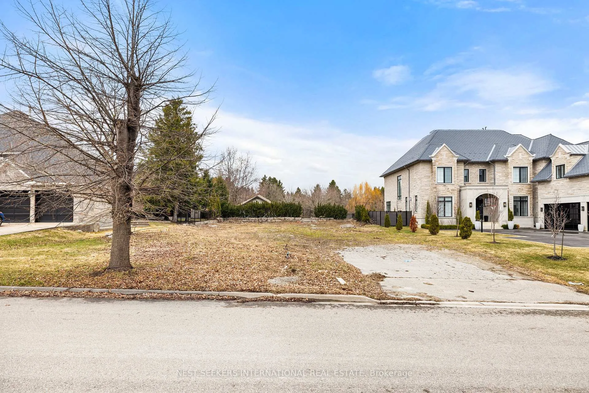 Photo 5 of 96 Robinson Road, King, Nobleton — HOMEH