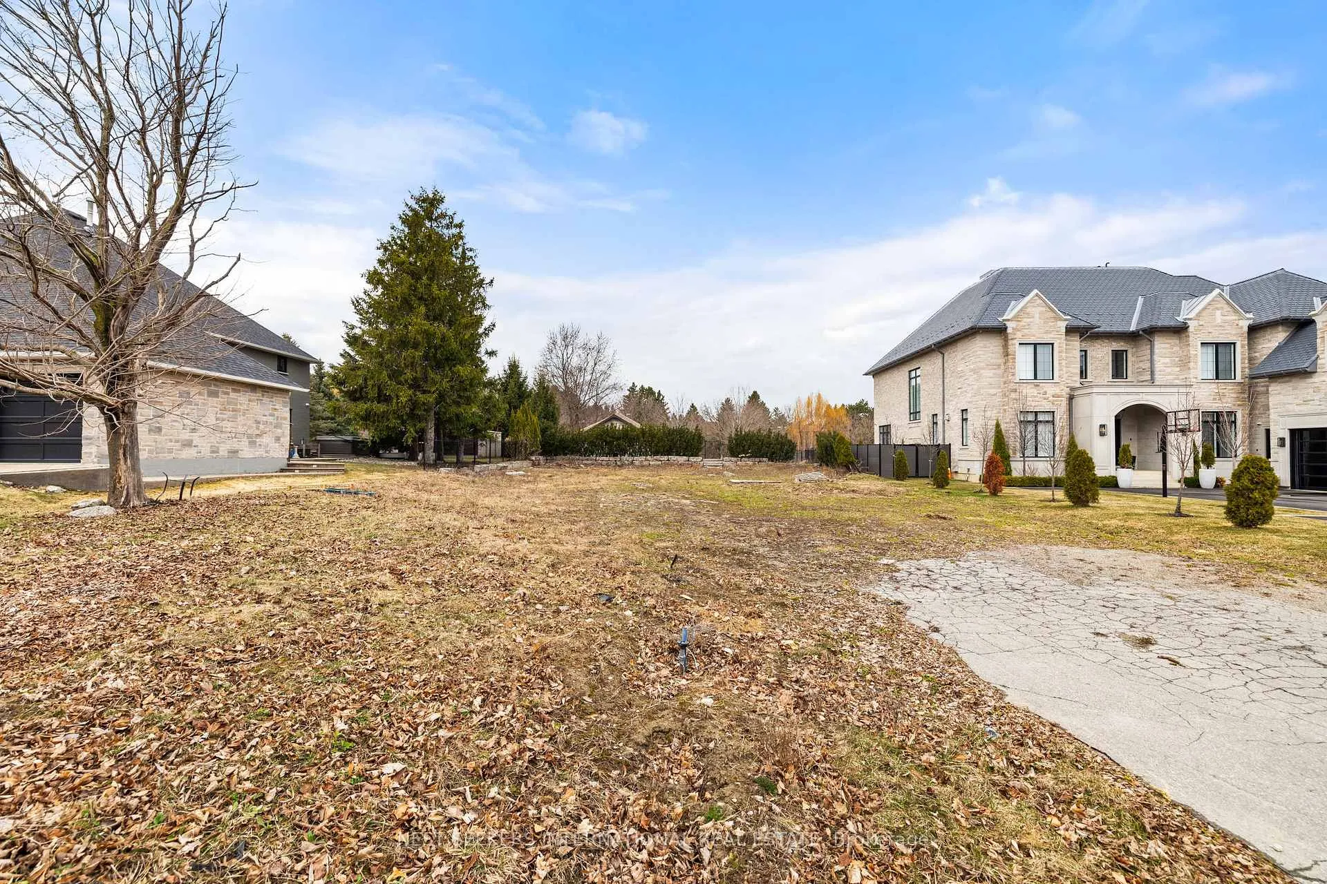 Photo 8 of 96 Robinson Road, King, Nobleton — HOMEH