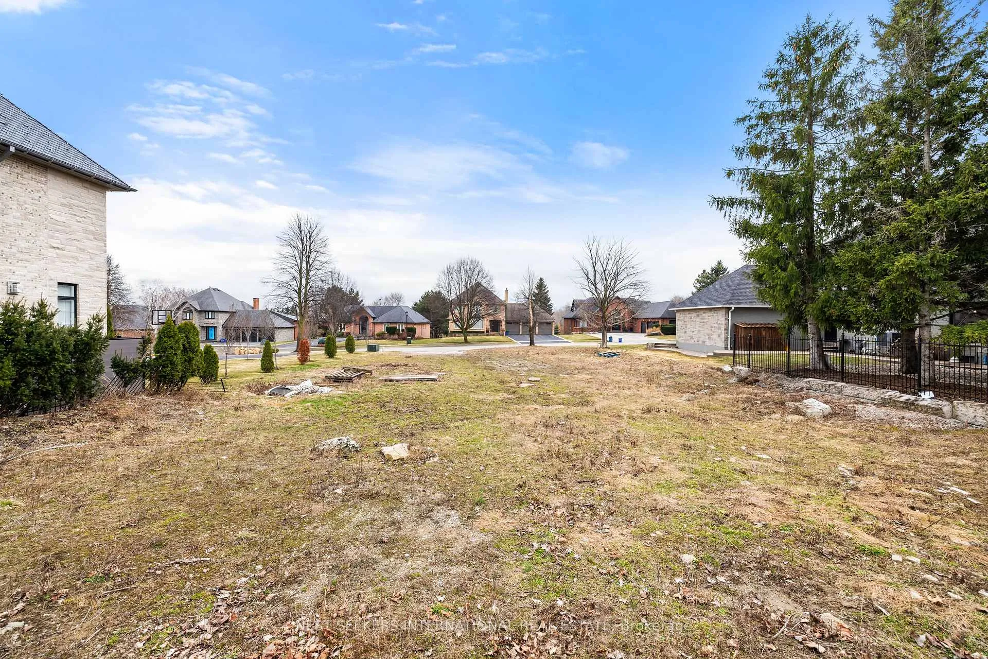 Photo 12 of 96 Robinson Road, King, Nobleton — HOMEH