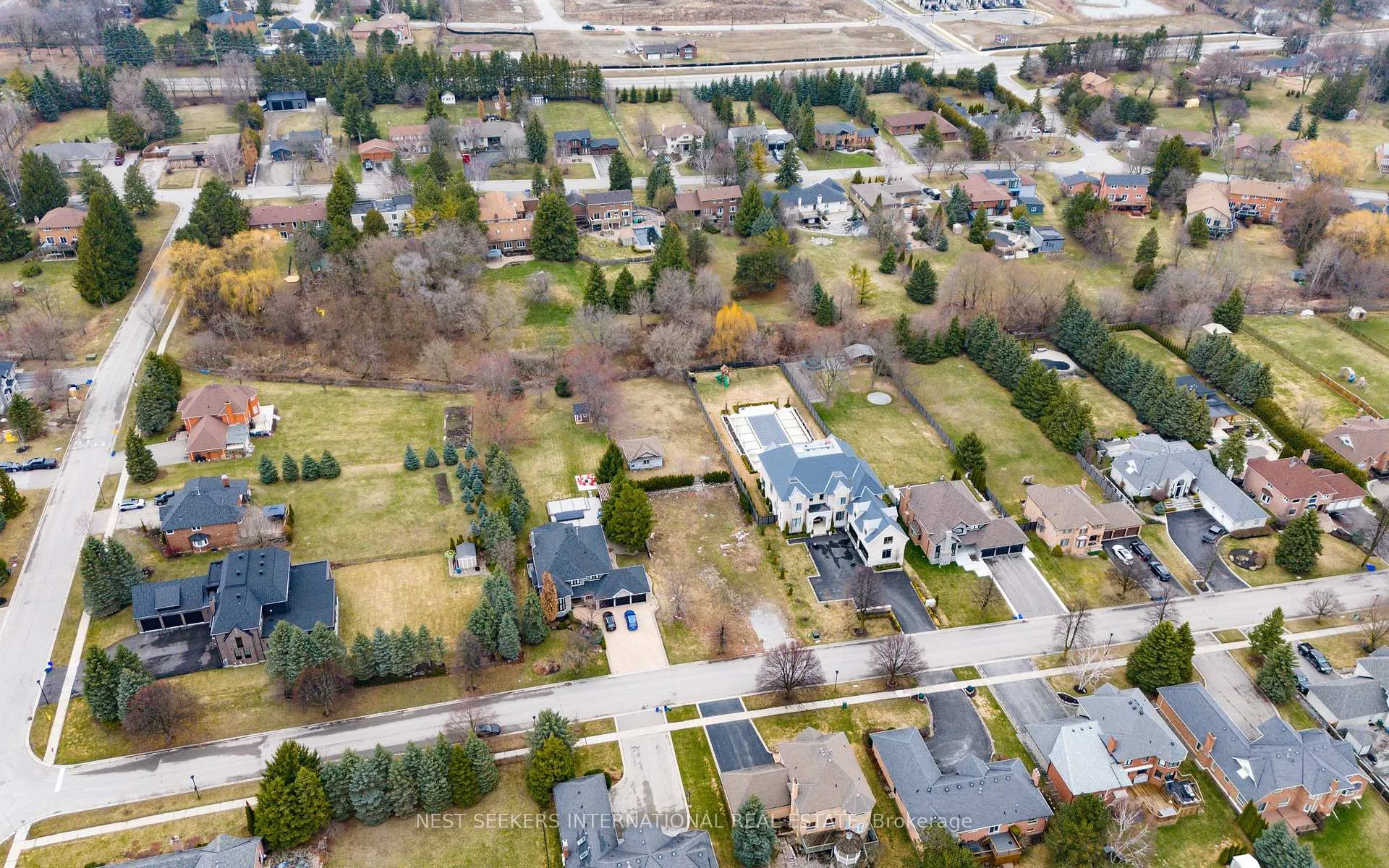 Photo 32 of 96 Robinson Road, King, Nobleton — HOMEH