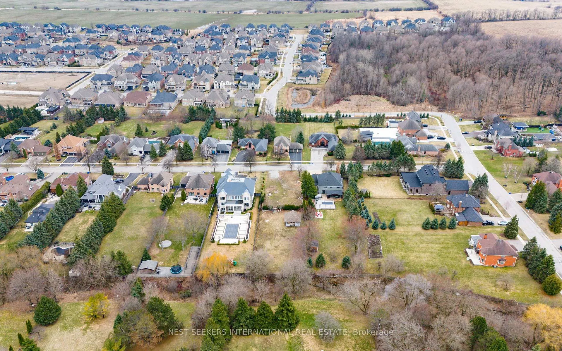 Photo 38 of 96 Robinson Road, King, Nobleton — HOMEH
