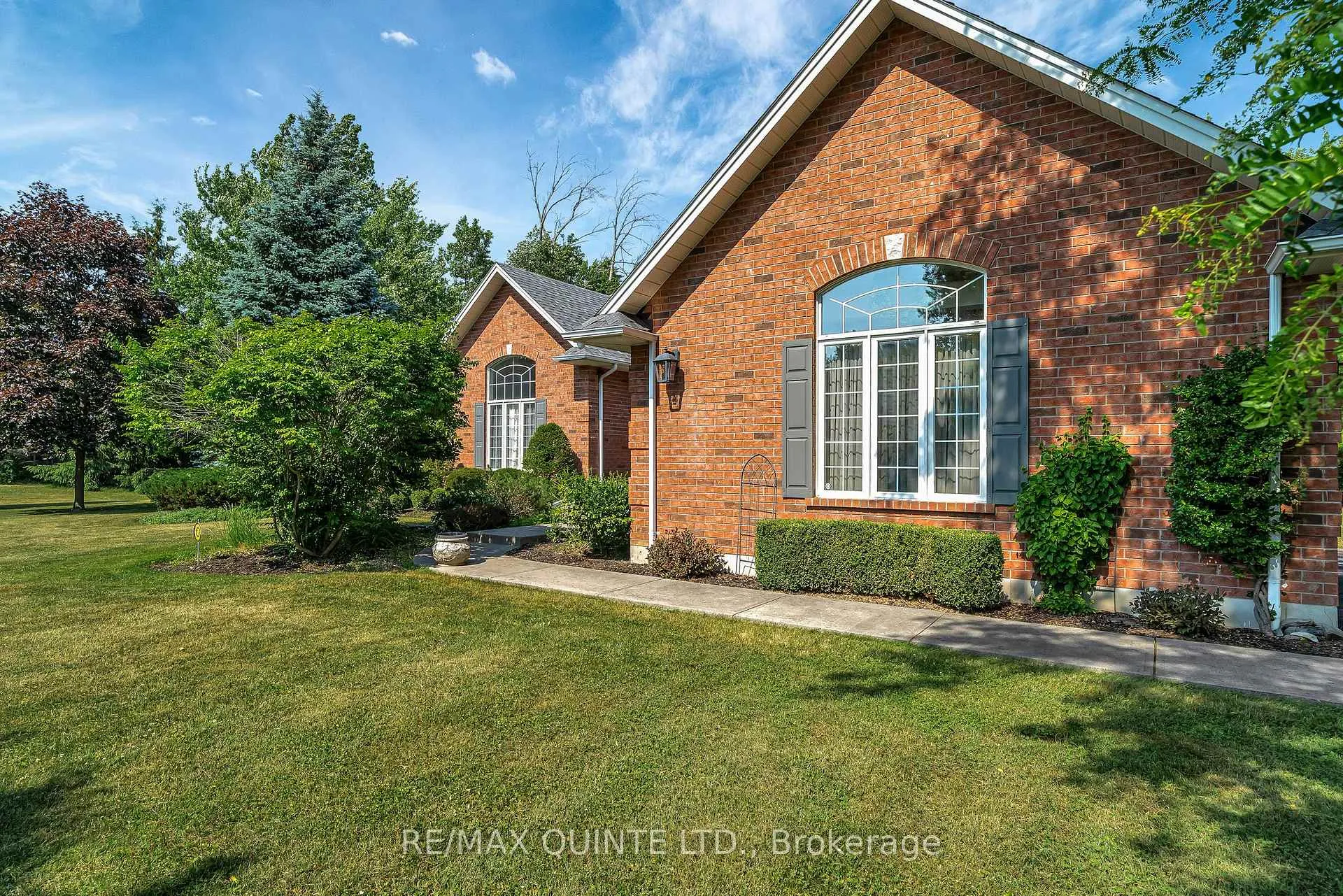 Photo 4 of 49 Penny Lane, Belleville, Thurlow Ward — HOMEH