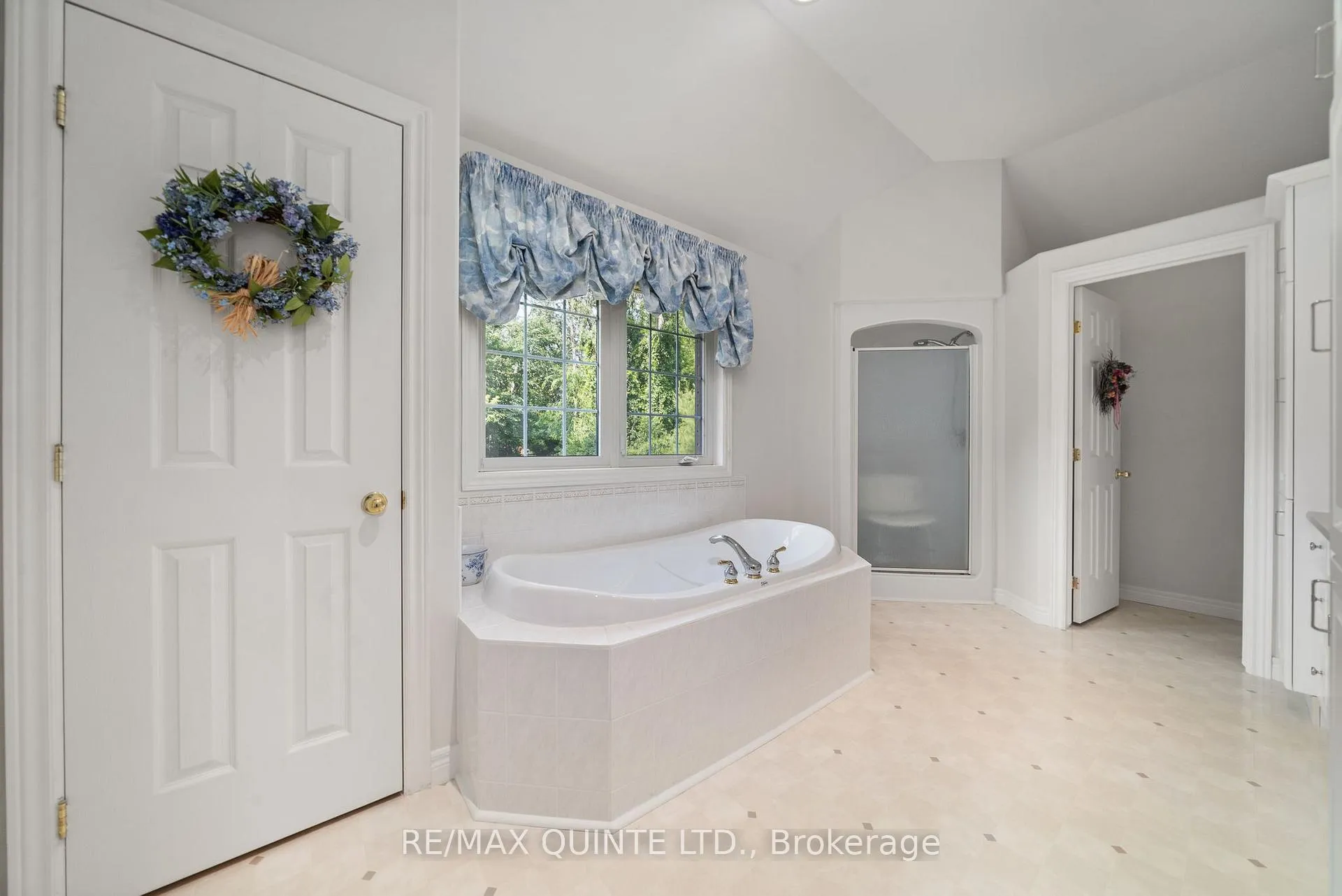 Photo 31 of 49 Penny Lane, Belleville, Thurlow Ward — HOMEH