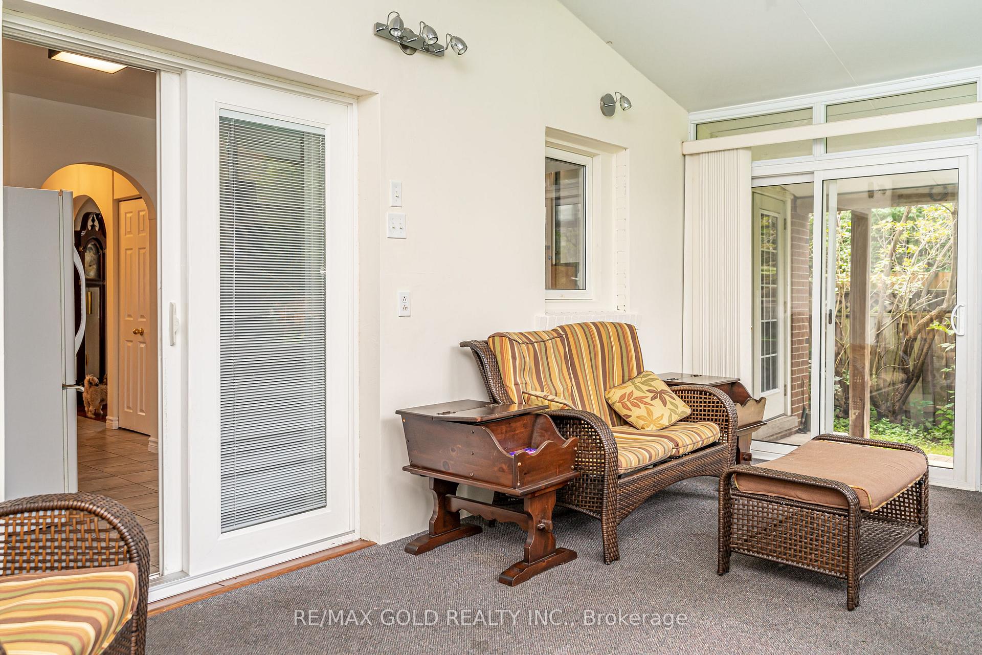 Photo 20 of 12 Lorraine Crescent, Brampton, Westgate — HOMEH