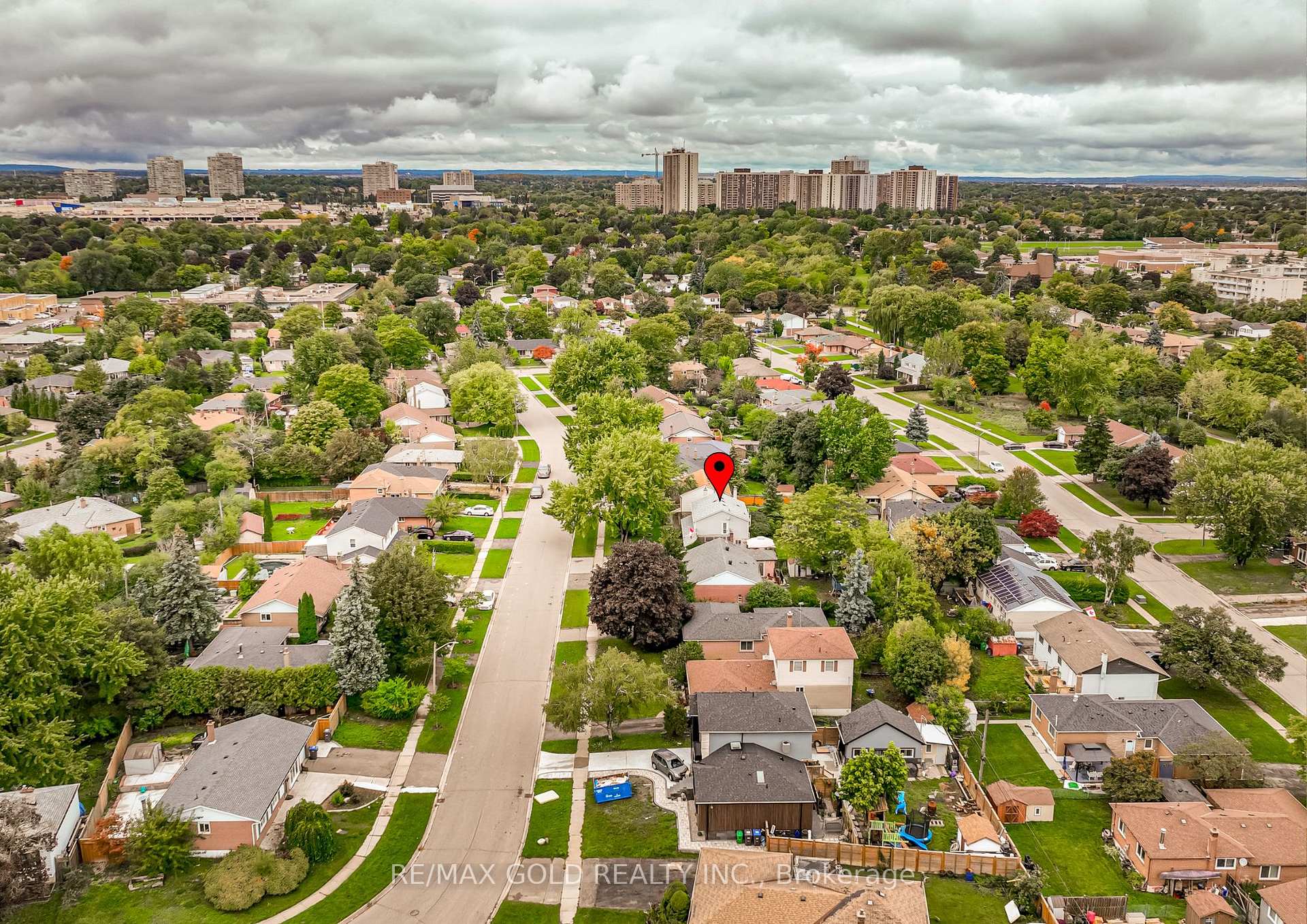 Photo 41 of 12 Lorraine Crescent, Brampton, Westgate — HOMEH