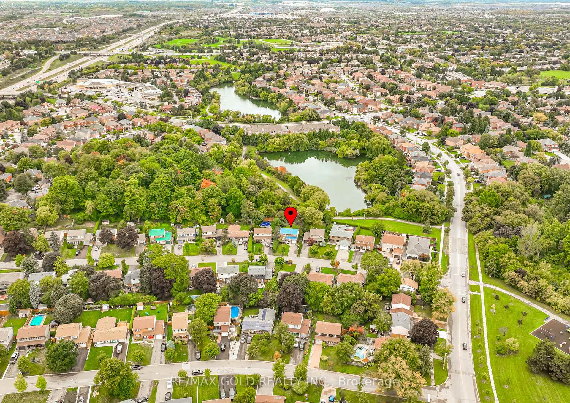 Photo 44 of 12 Lorraine Crescent, Brampton, Westgate — HOMEH
