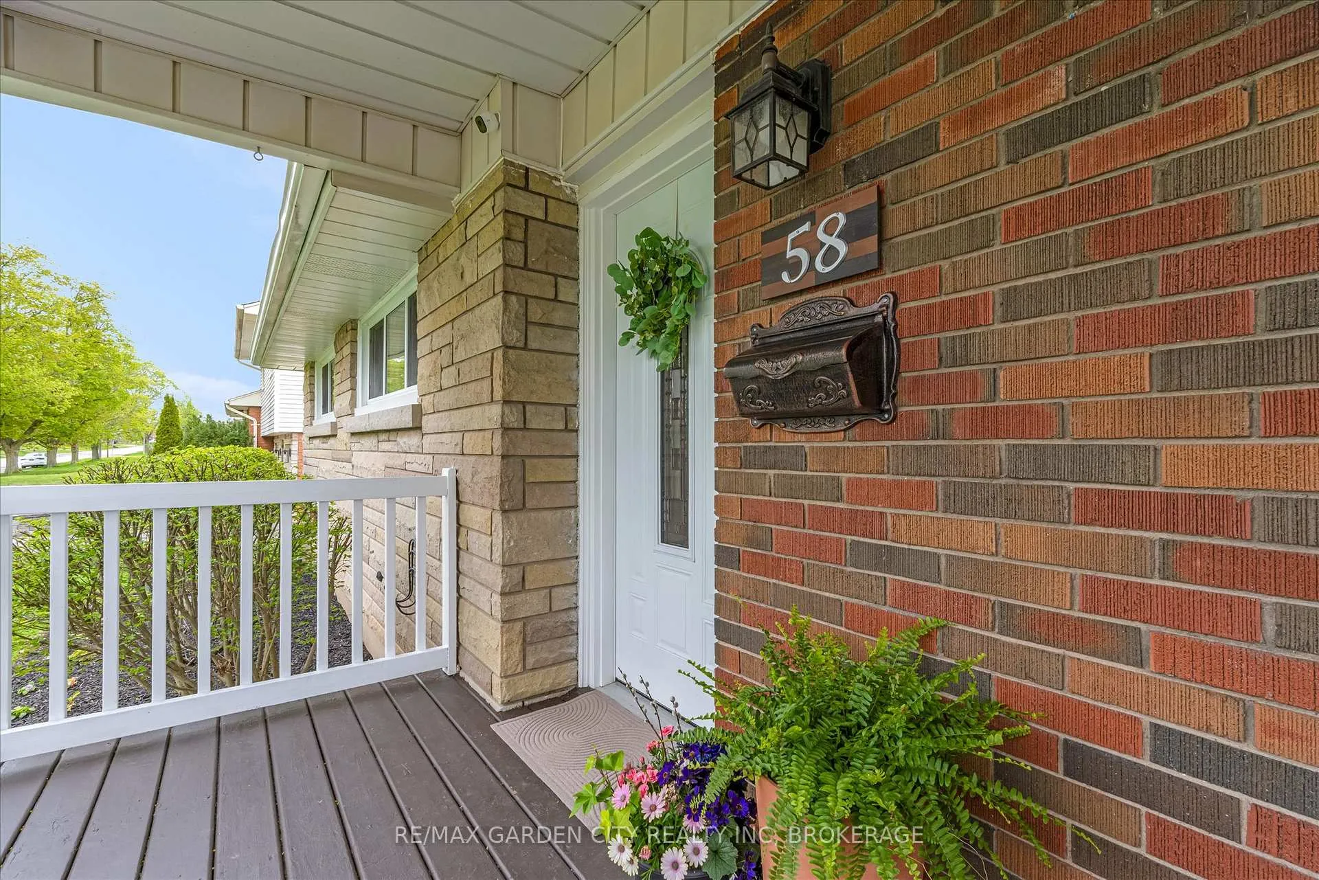 Photo 5 of 58 Diffin Drive, Welland, Prince Charles — HOMEH