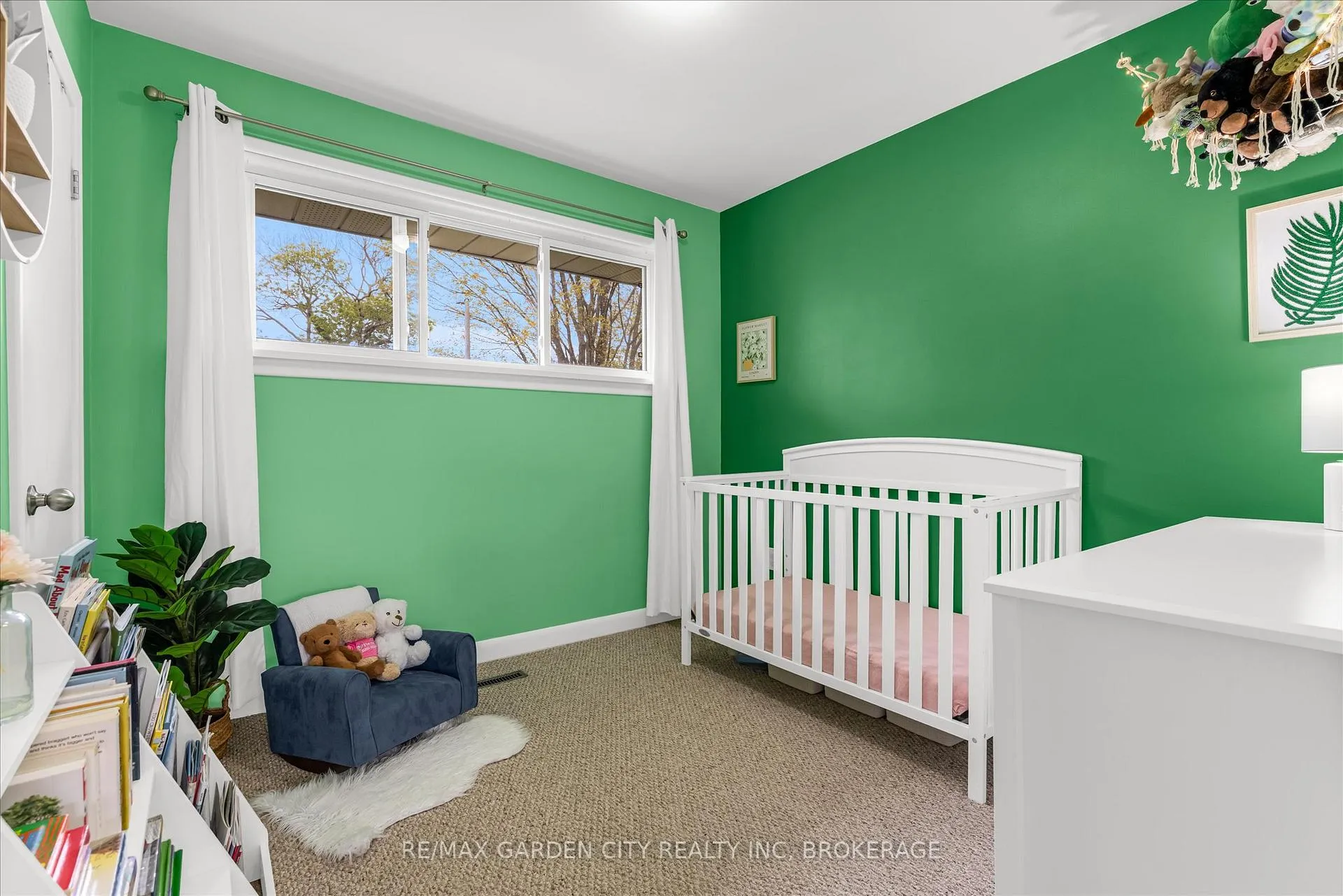 Photo 16 of 58 Diffin Drive, Welland, Prince Charles — HOMEH
