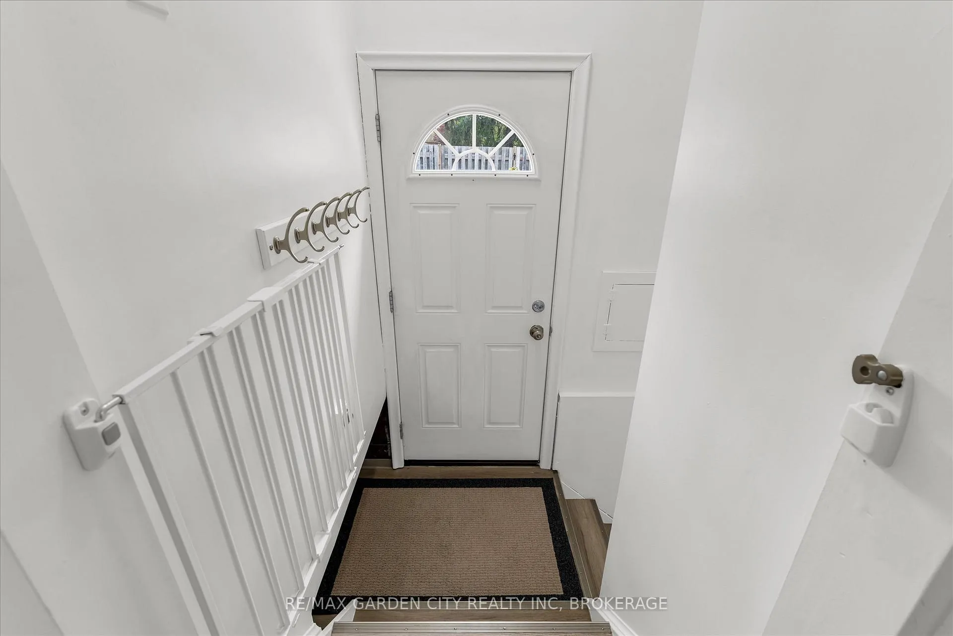 Photo 24 of 58 Diffin Drive, Welland, Prince Charles — HOMEH