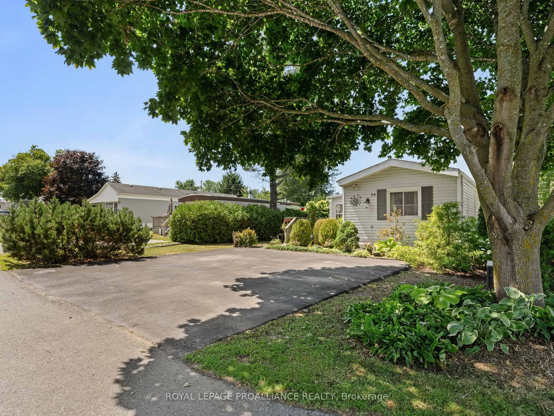 Photo 4 of 34 Basher Drive, Hamilton Township, Rural Hamilton — HOMEH