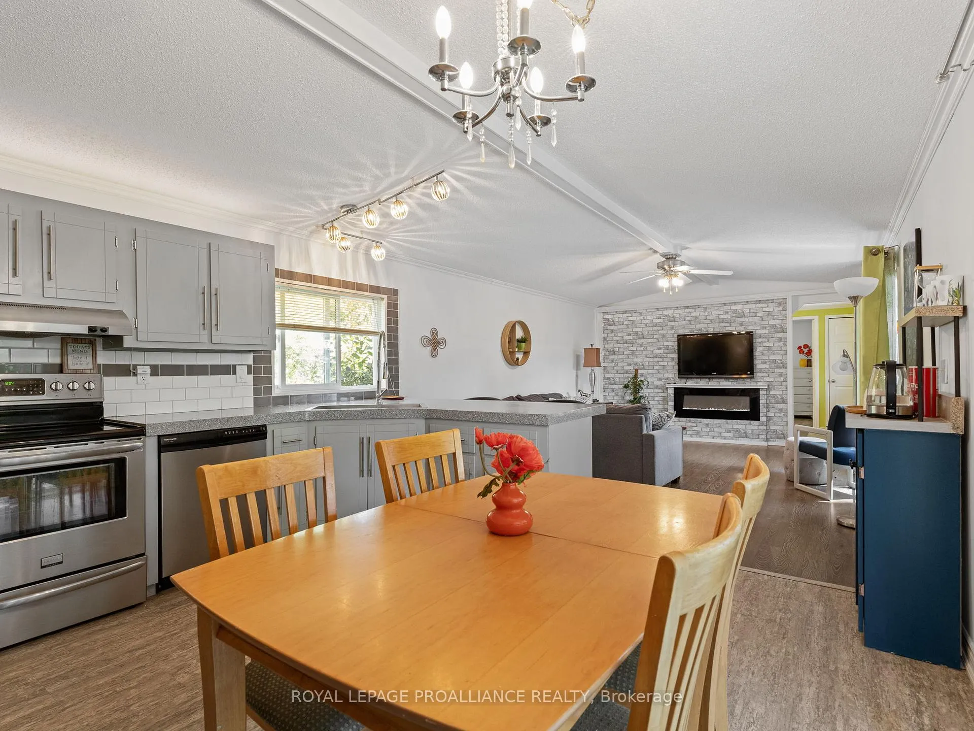 Photo 23 of 34 Basher Drive, Hamilton Township, Rural Hamilton — HOMEH