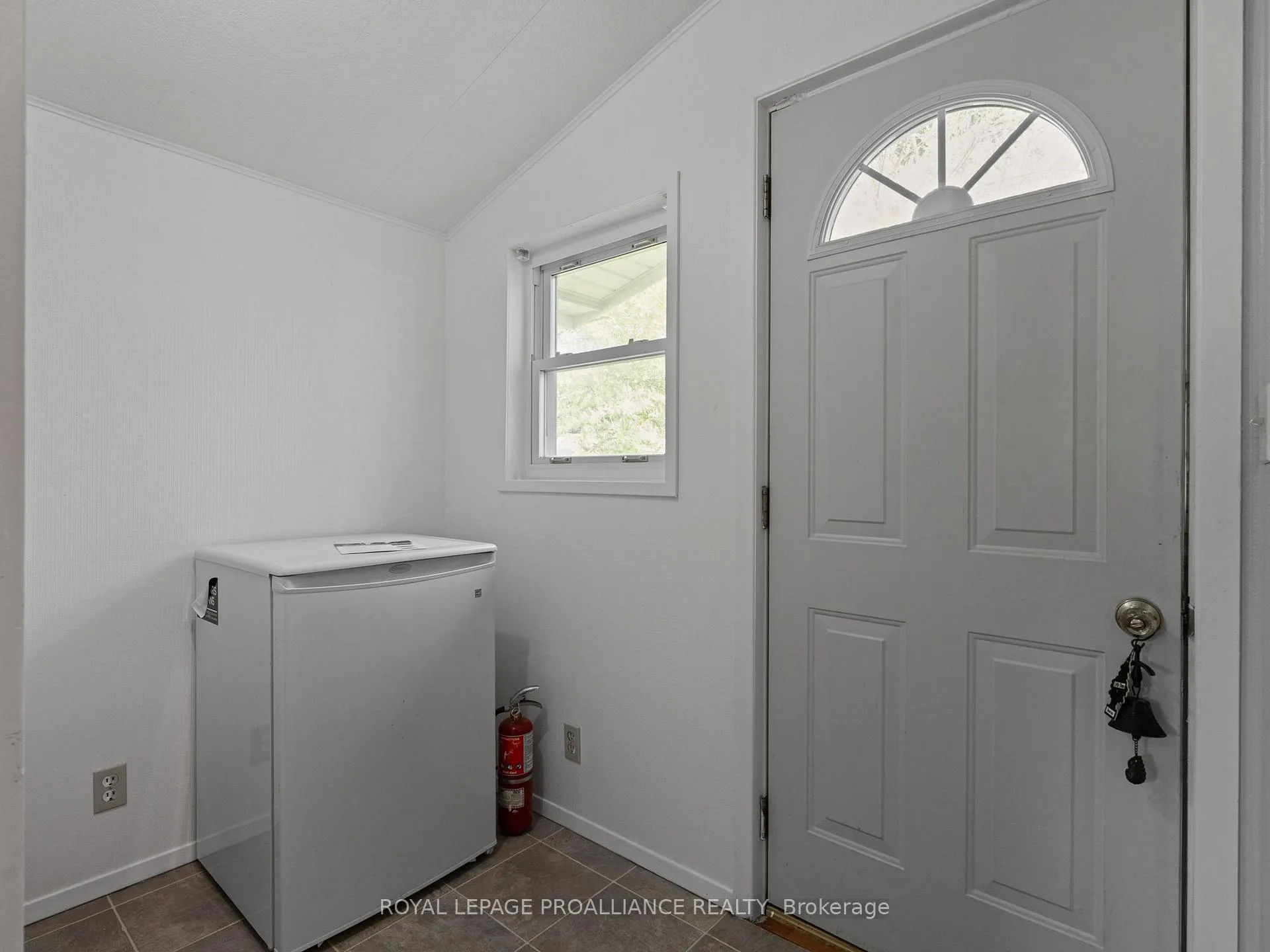 Photo 37 of 34 Basher Drive, Hamilton Township, Rural Hamilton — HOMEH