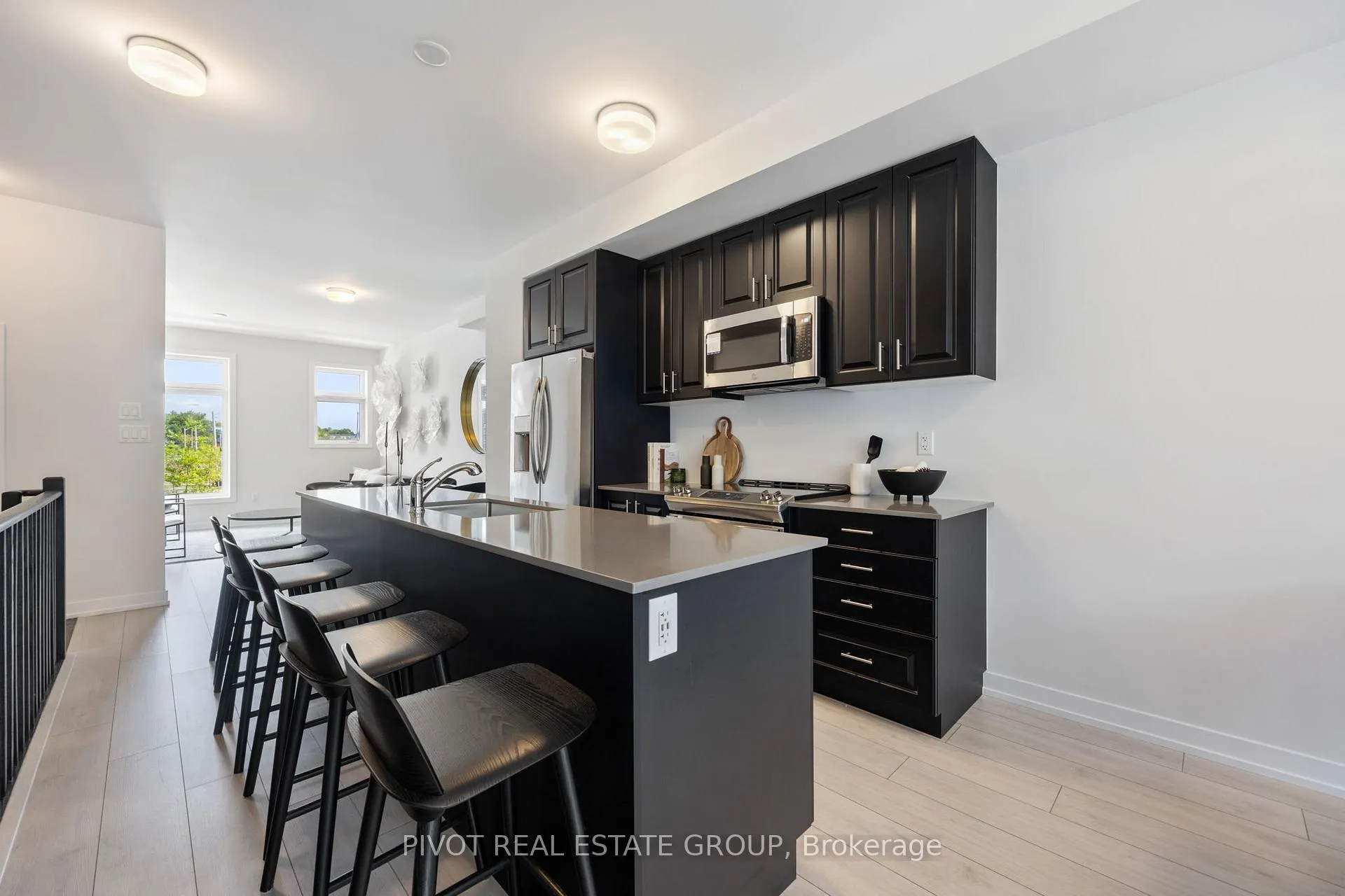 Photo 14 of 53 Akil Thomas Gardens, Scarborough, Bendale — HOMEH