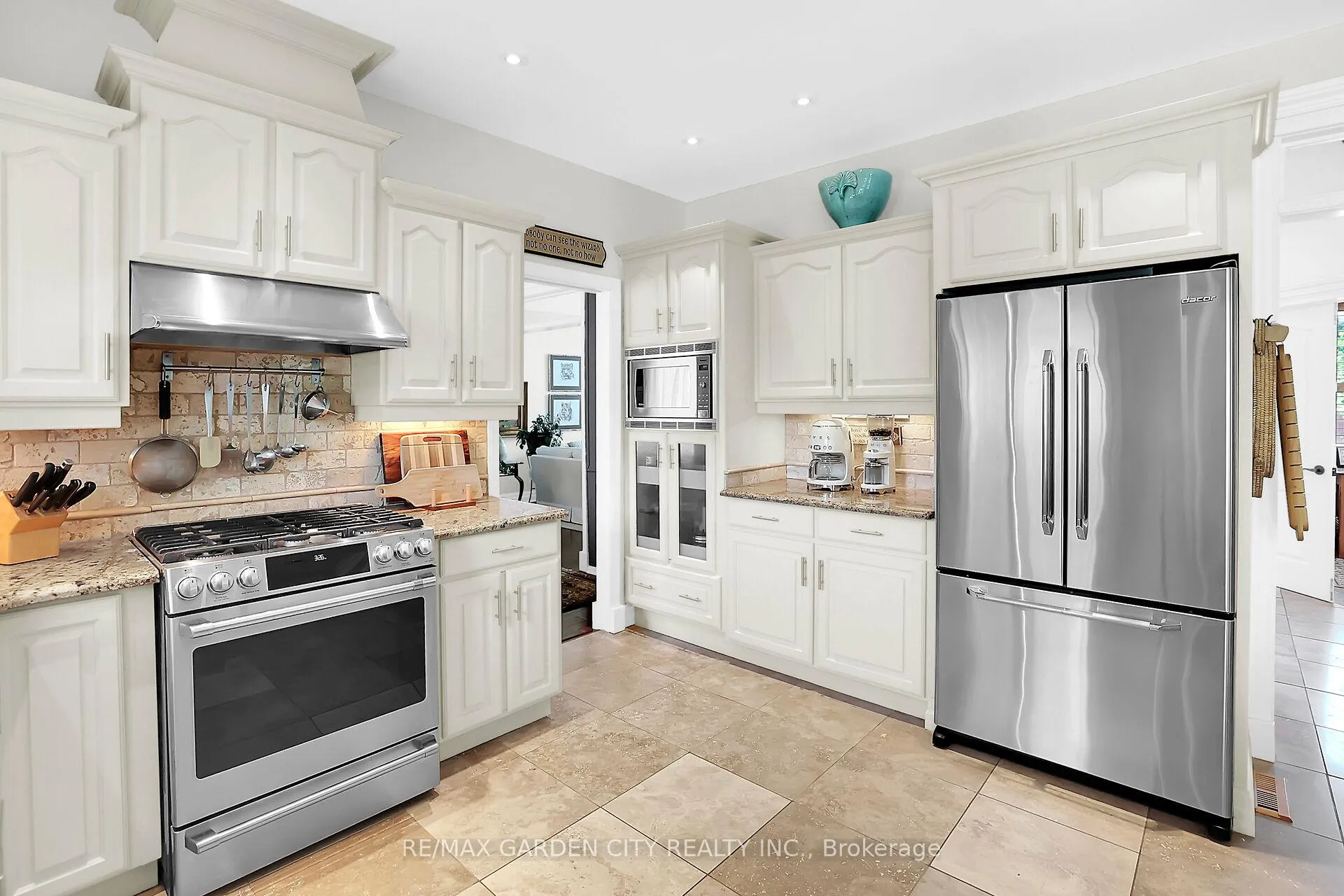 Photo 11 of 3623 Glen Elgin Drive, Lincoln, Lincoln-Jordan/Vineland — HOMEH