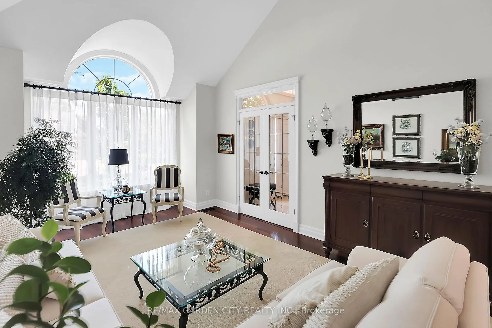 Photo 18 of 3623 Glen Elgin Drive, Lincoln, Lincoln-Jordan/Vineland — HOMEH