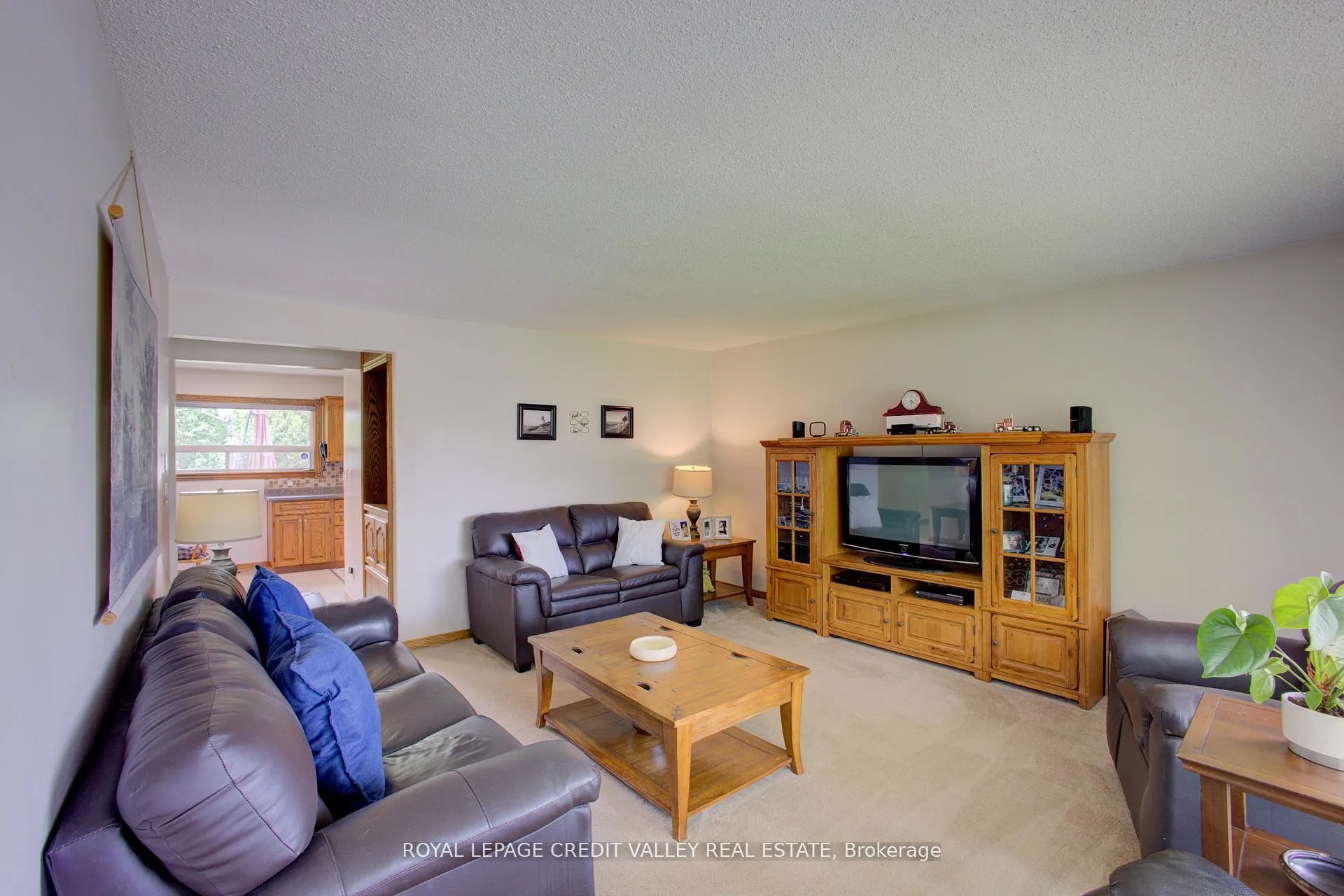 Photo 8 of 9468 Wellington Road 42, Erin, Rural Erin — HOMEH