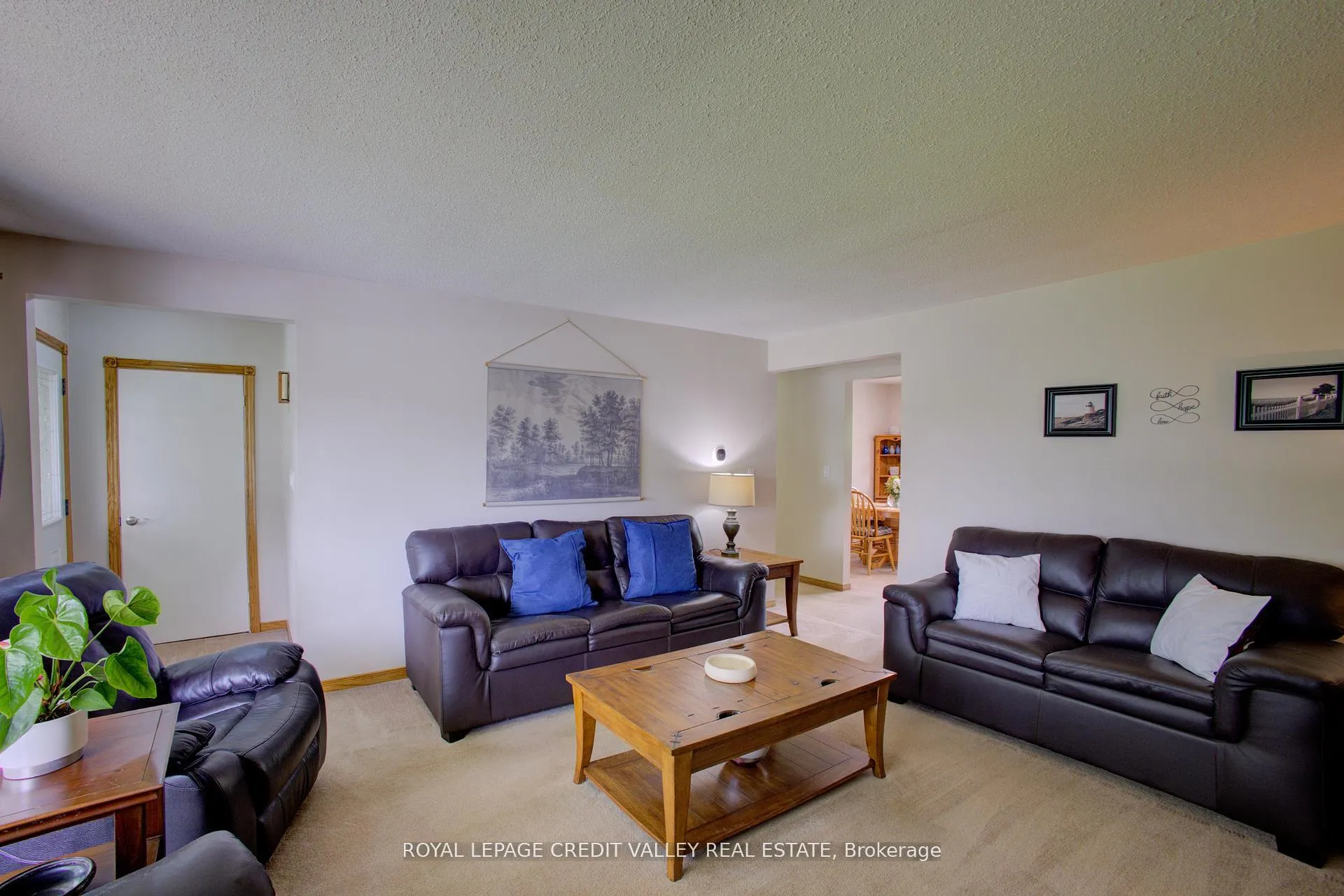 Photo 9 of 9468 Wellington Road 42, Erin, Rural Erin — HOMEH