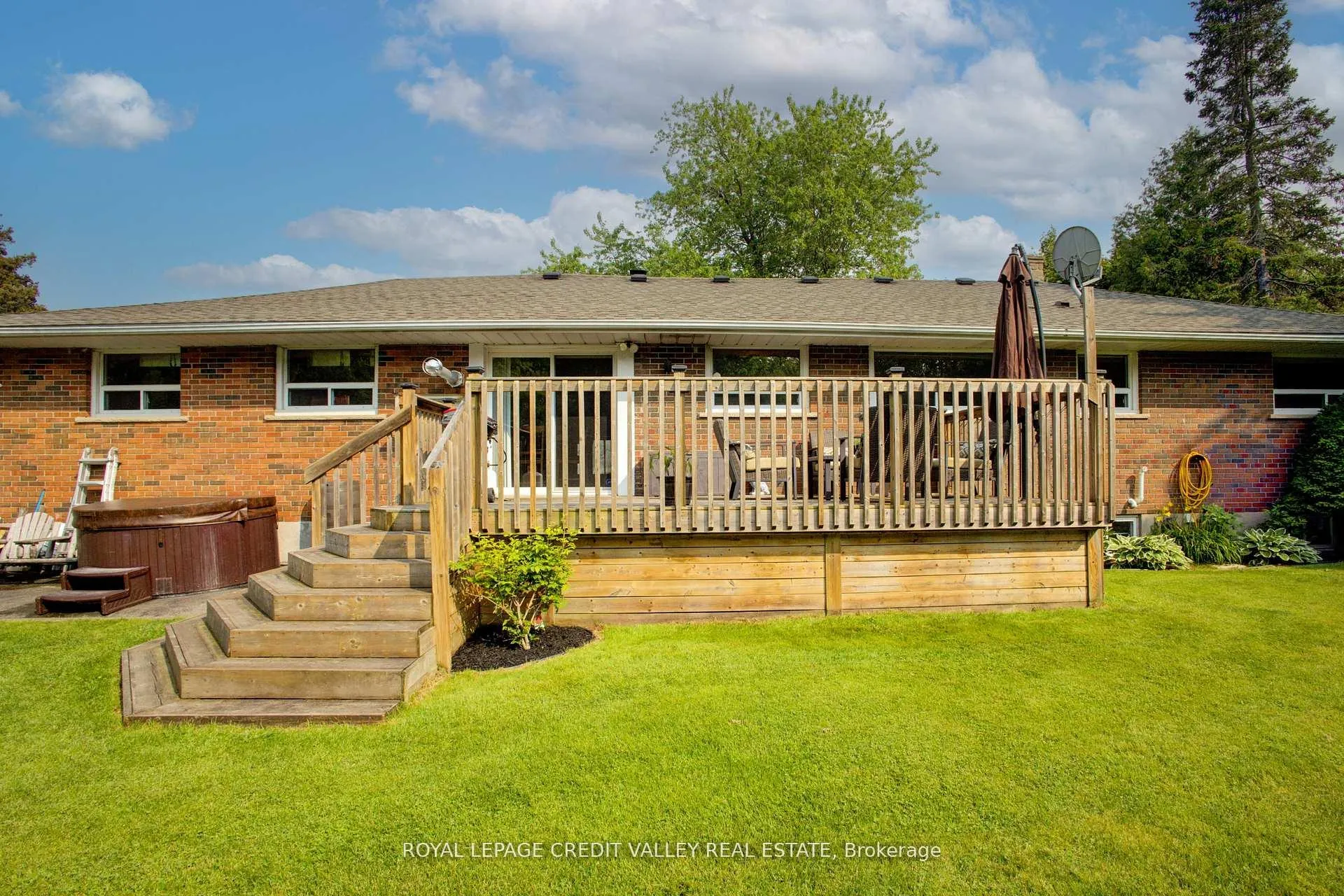 Photo 33 of 9468 Wellington Road 42, Erin, Rural Erin — HOMEH