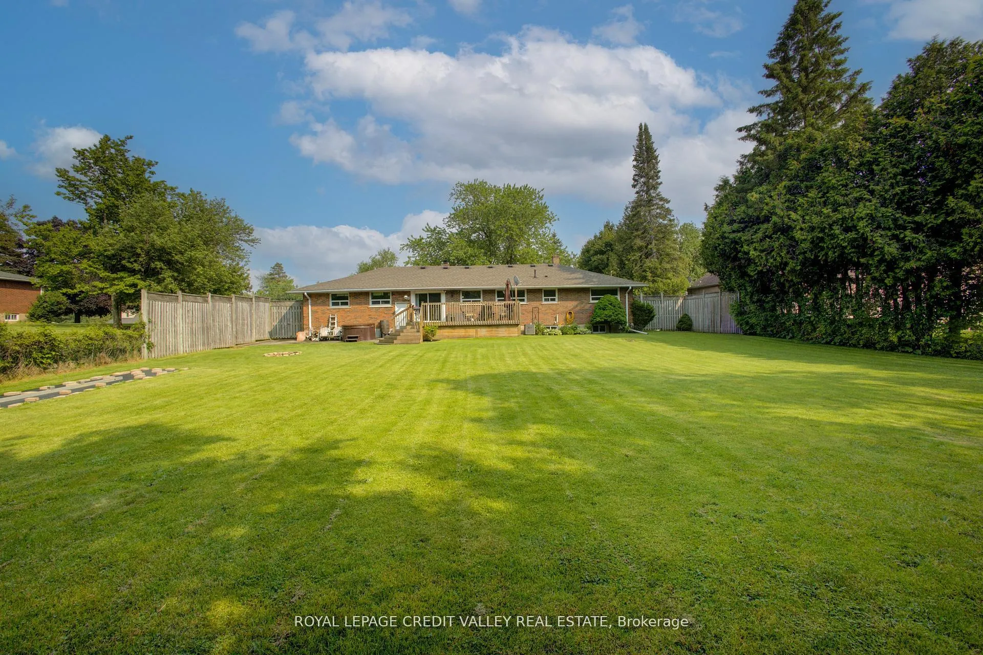Photo 39 of 9468 Wellington Road 42, Erin, Rural Erin — HOMEH