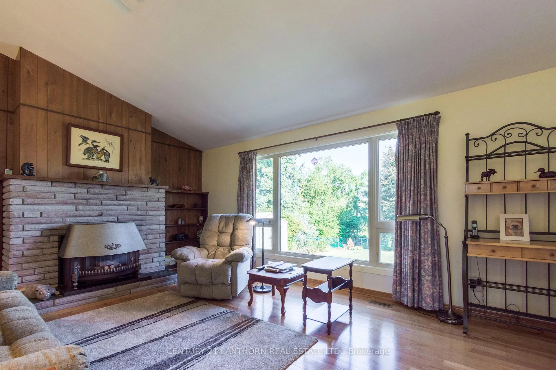 Photo 5 of 503 Wallbridge Road, Belleville, Belleville Ward — HOMEH