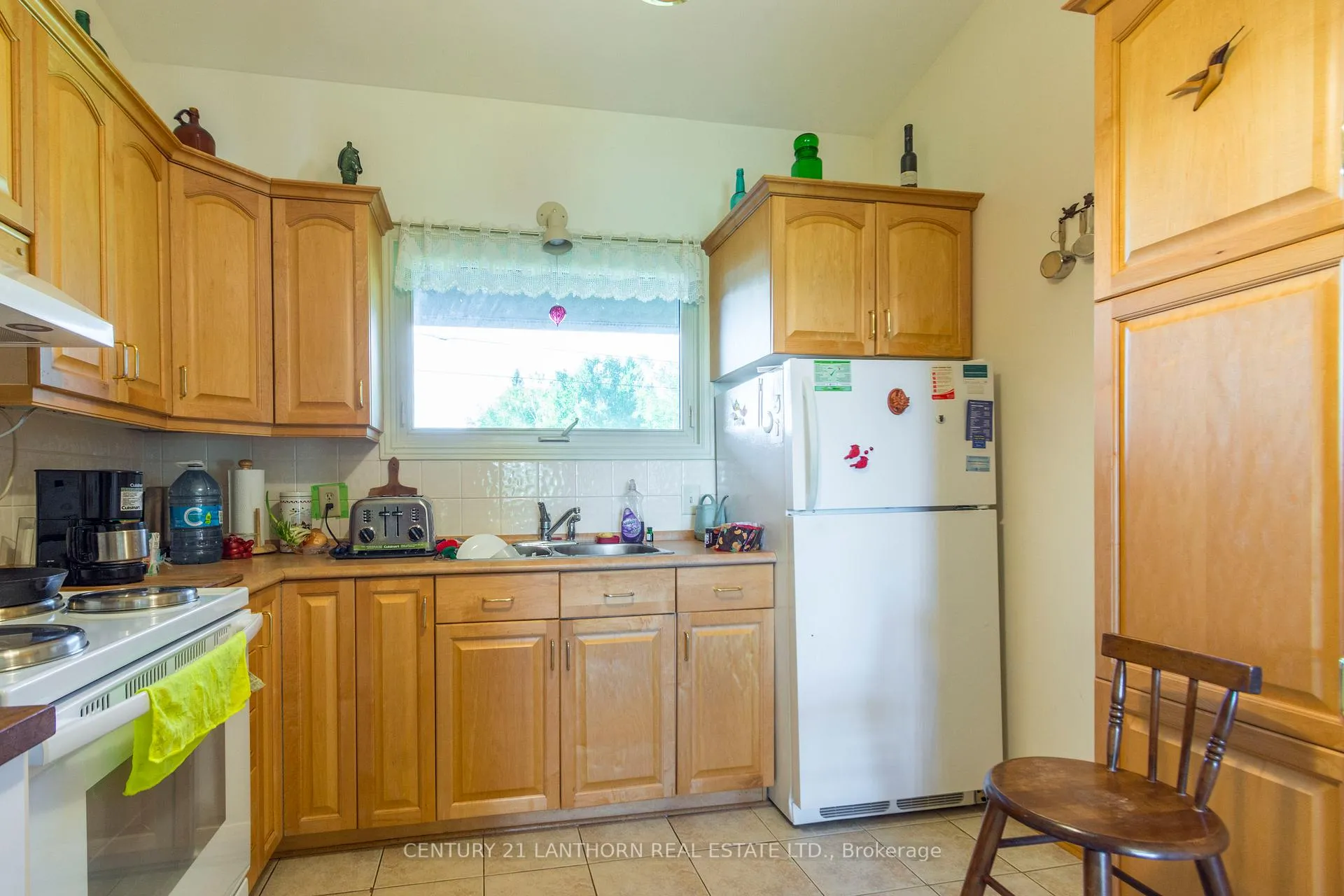 Photo 10 of 503 Wallbridge Road, Belleville, Belleville Ward — HOMEH