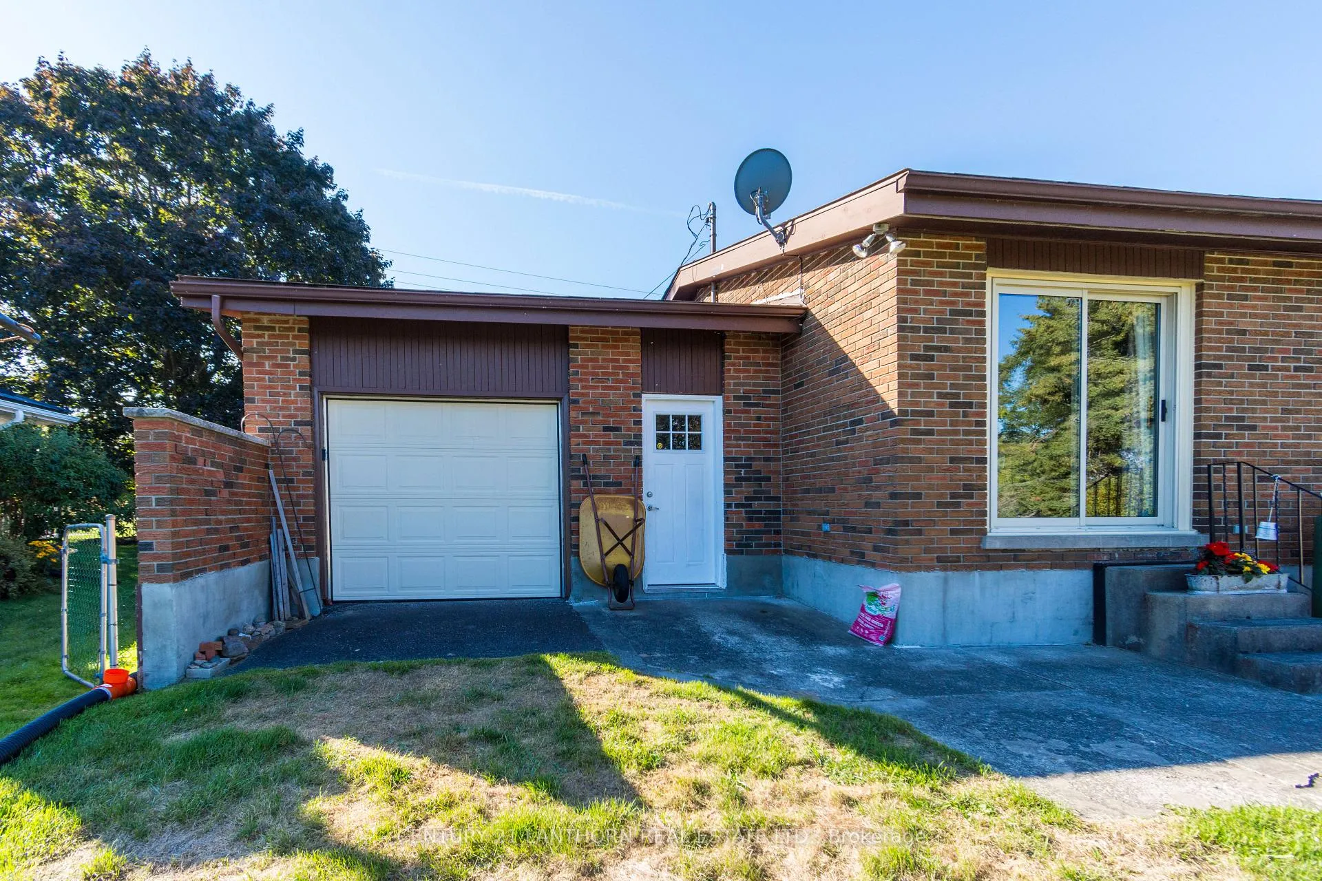 Photo 26 of 503 Wallbridge Road, Belleville, Belleville Ward — HOMEH
