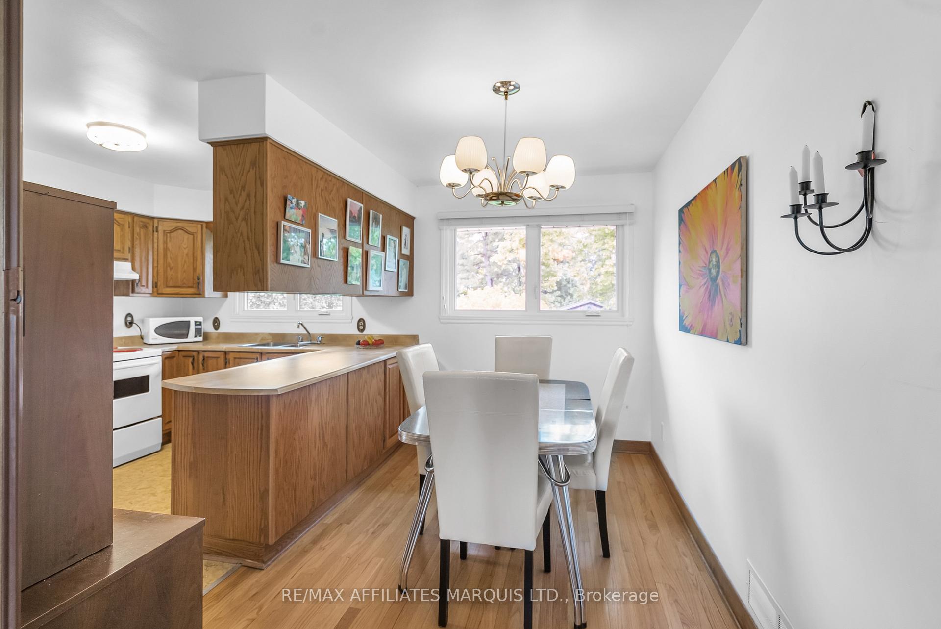 Photo 6 of 902 Pescod Avenue, Cornwall — HOMEH