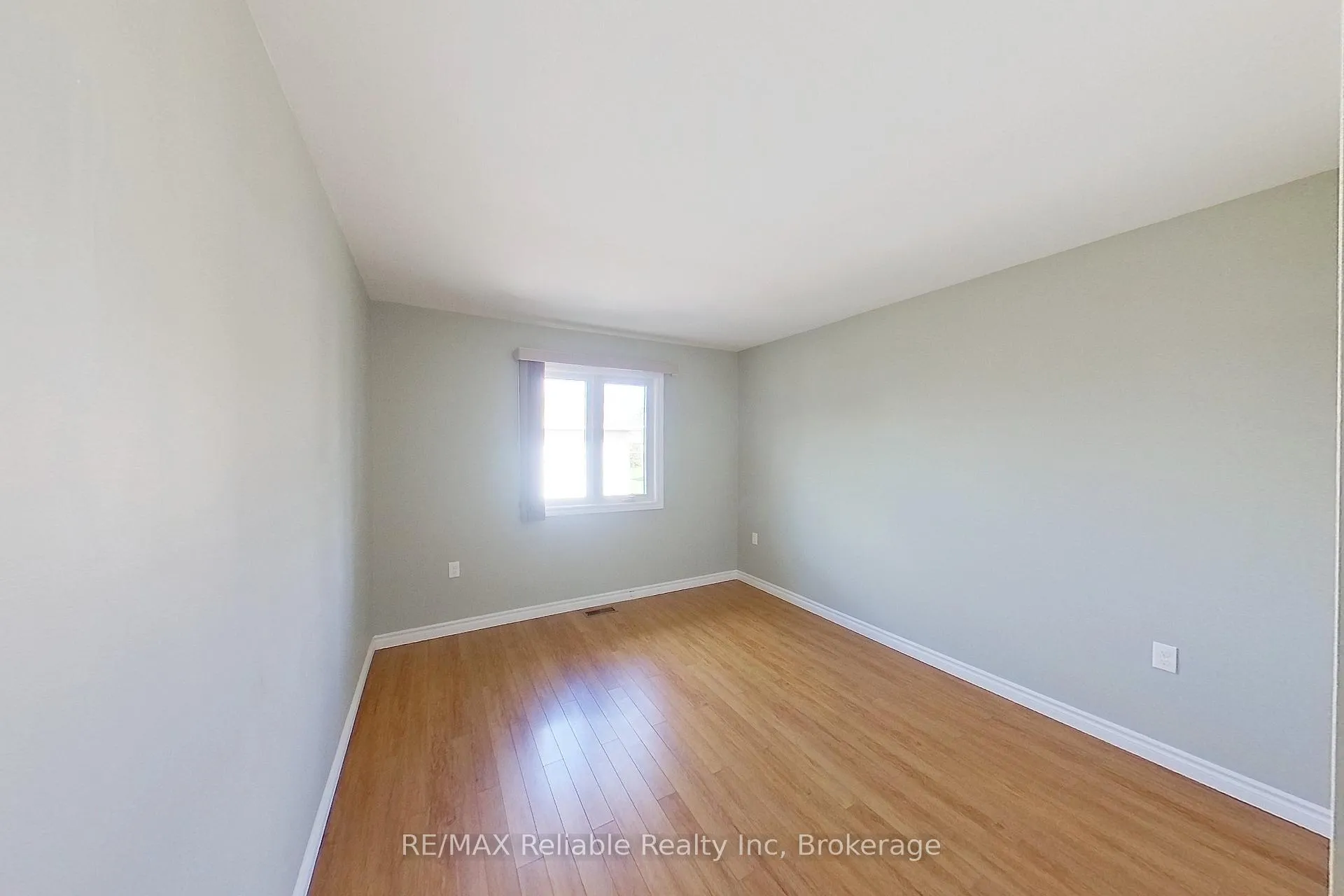 Photo 35 of 75 Ord Street, Huron East, Seaforth — HOMEH