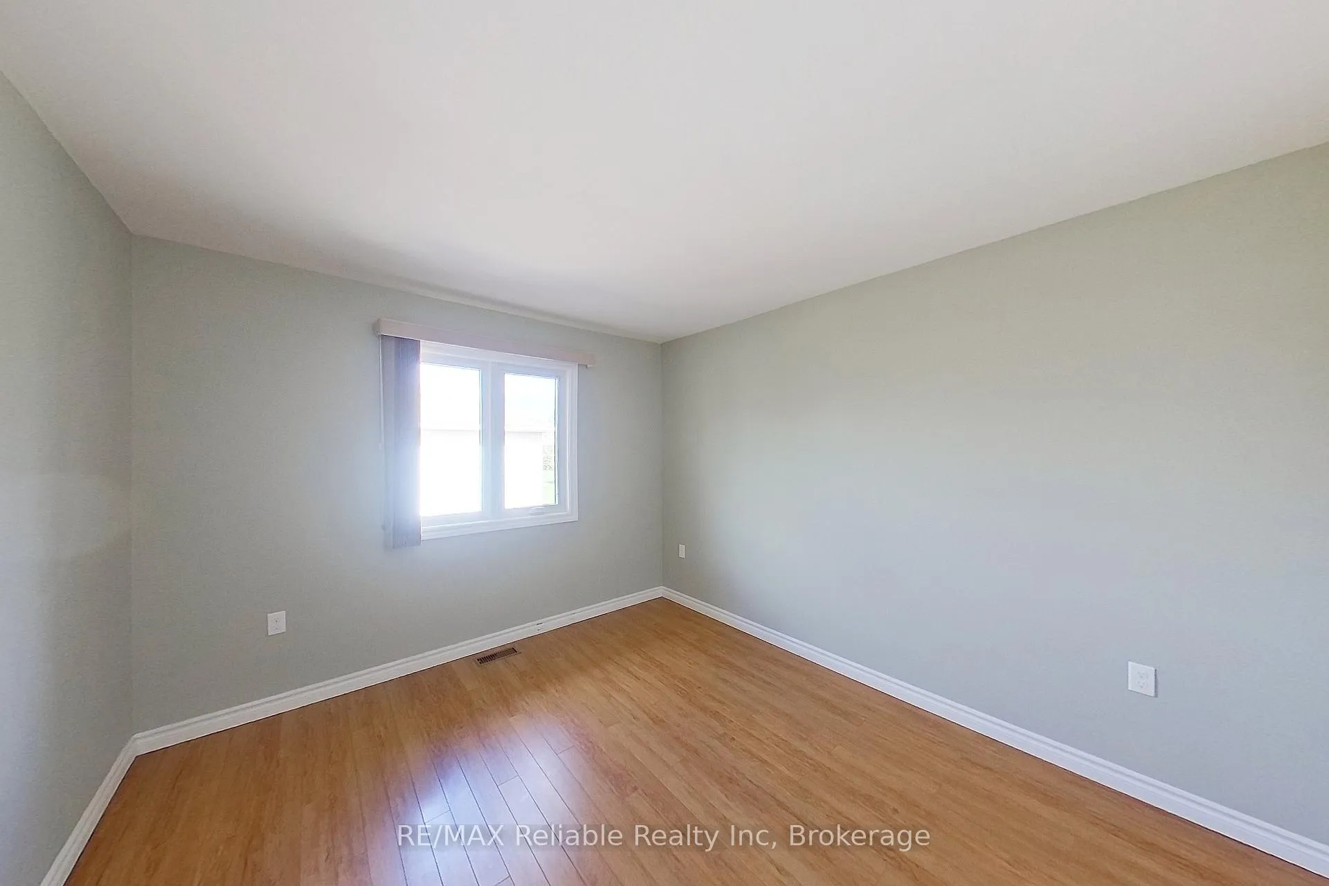 Photo 36 of 75 Ord Street, Huron East, Seaforth — HOMEH