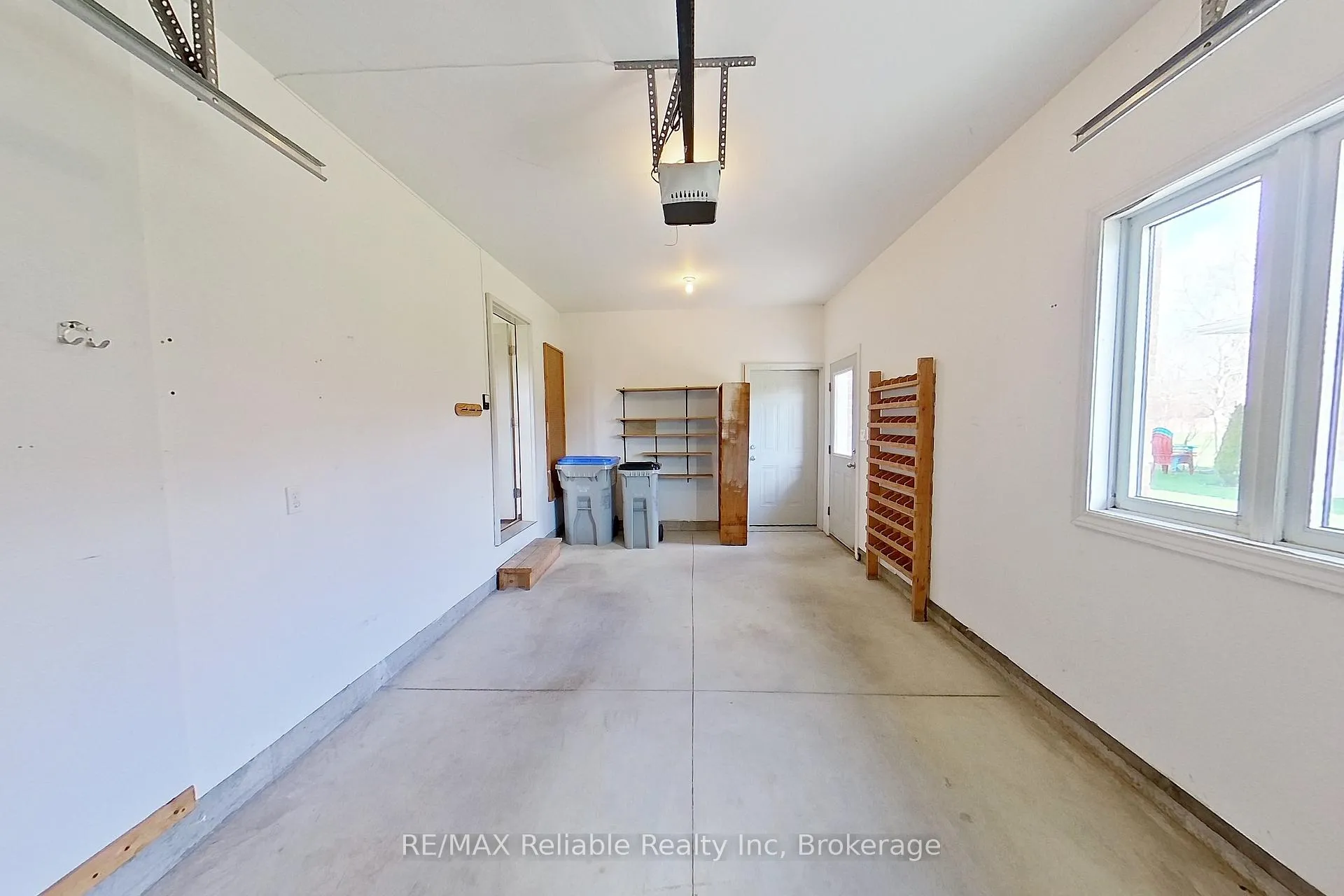 Photo 39 of 75 Ord Street, Huron East, Seaforth — HOMEH