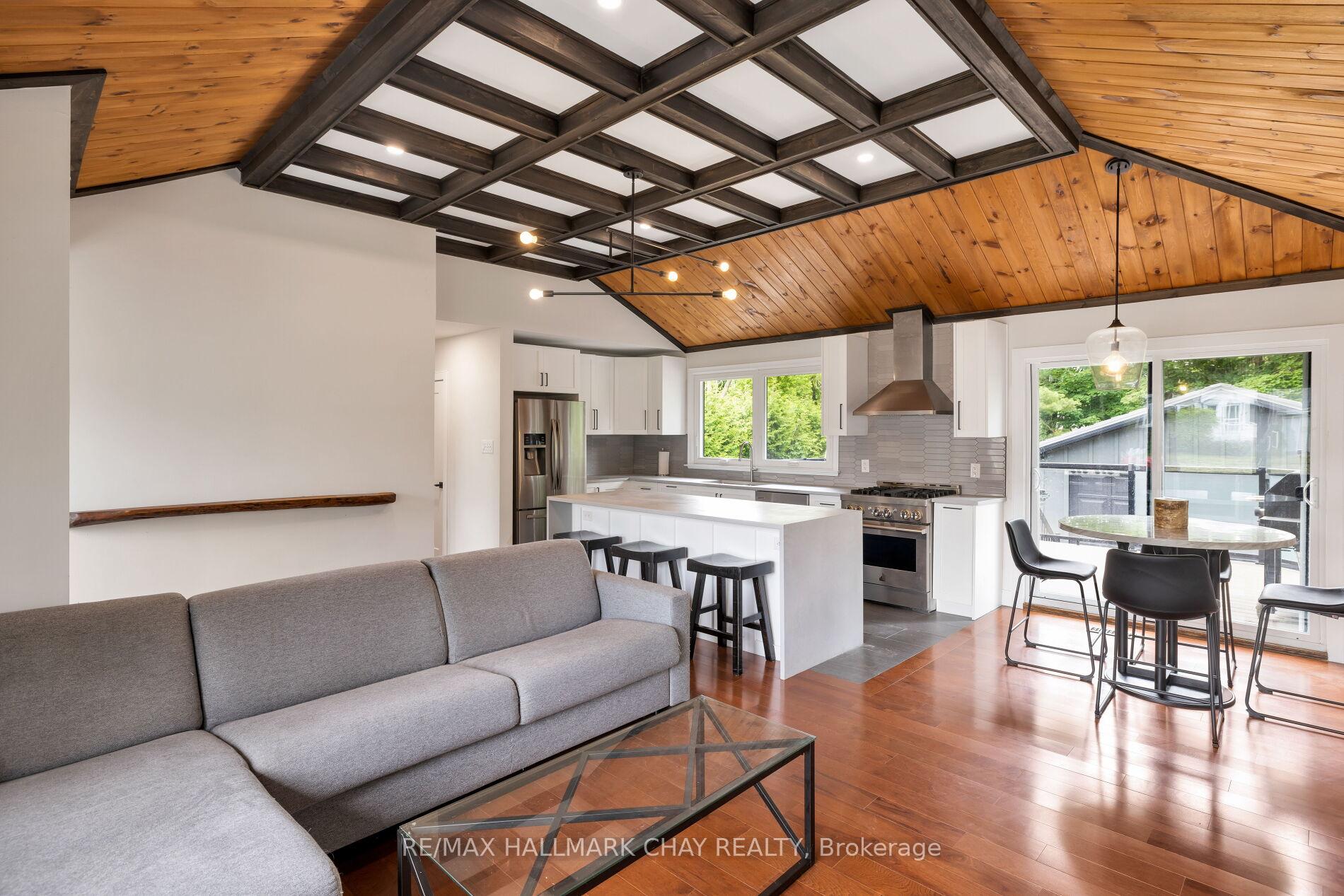 Photo 13 of 39 Eugenia Street, Barrie, Codrington — HOMEH