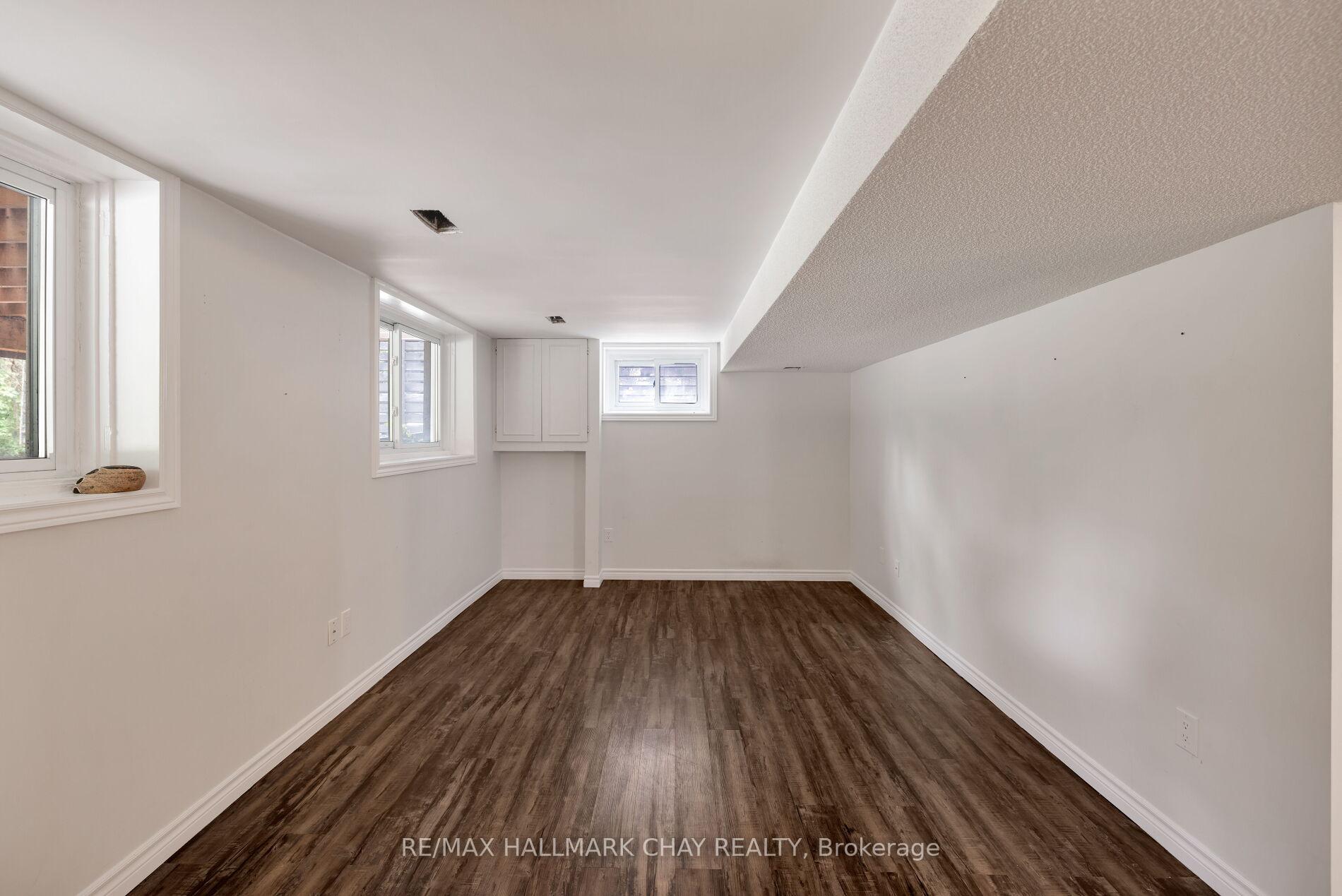 Photo 31 of 39 Eugenia Street, Barrie, Codrington — HOMEH
