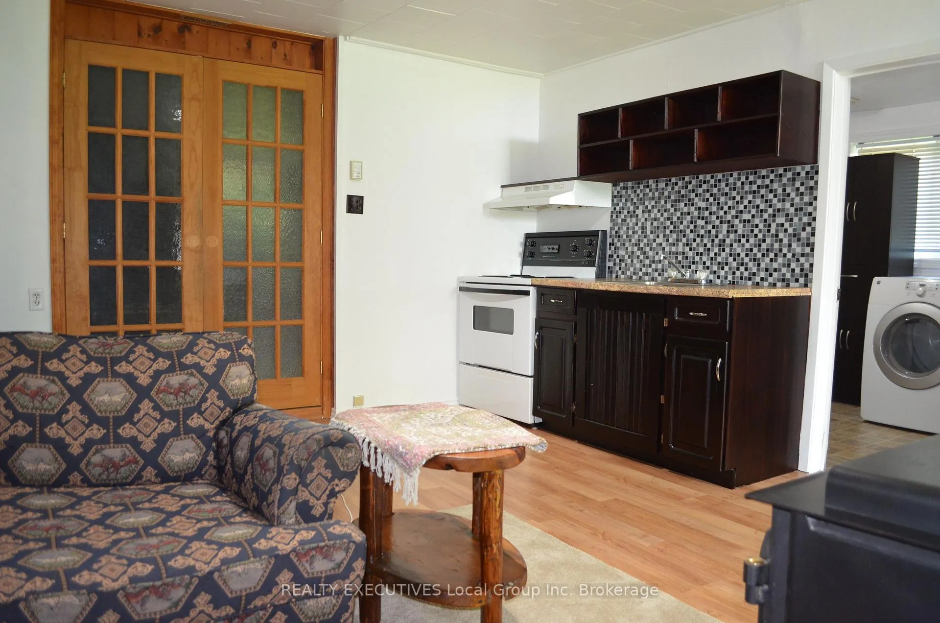 Photo 26 of 54 Riverside Avenue E, South River — HOMEH