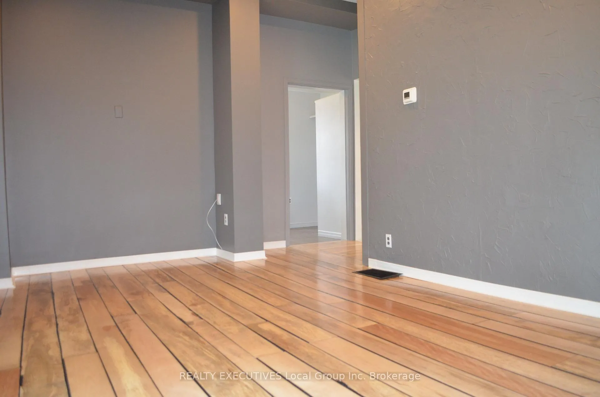 Photo 29 of 54 Riverside Avenue E, South River — HOMEH
