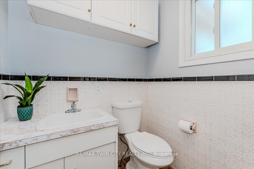Photo 5 of 13 Alma Street, Brant, Brantford Twp — HOMEH