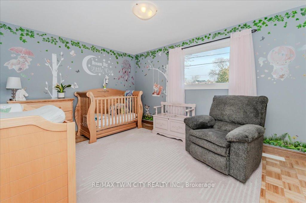 Photo 6 of 13 Alma Street, Brant, Brantford Twp — HOMEH