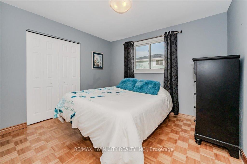 Photo 8 of 13 Alma Street, Brant, Brantford Twp — HOMEH
