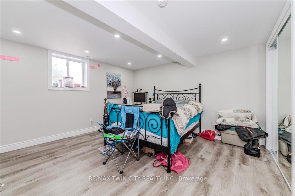 Photo 22 of 13 Alma Street, Brant, Brantford Twp — HOMEH